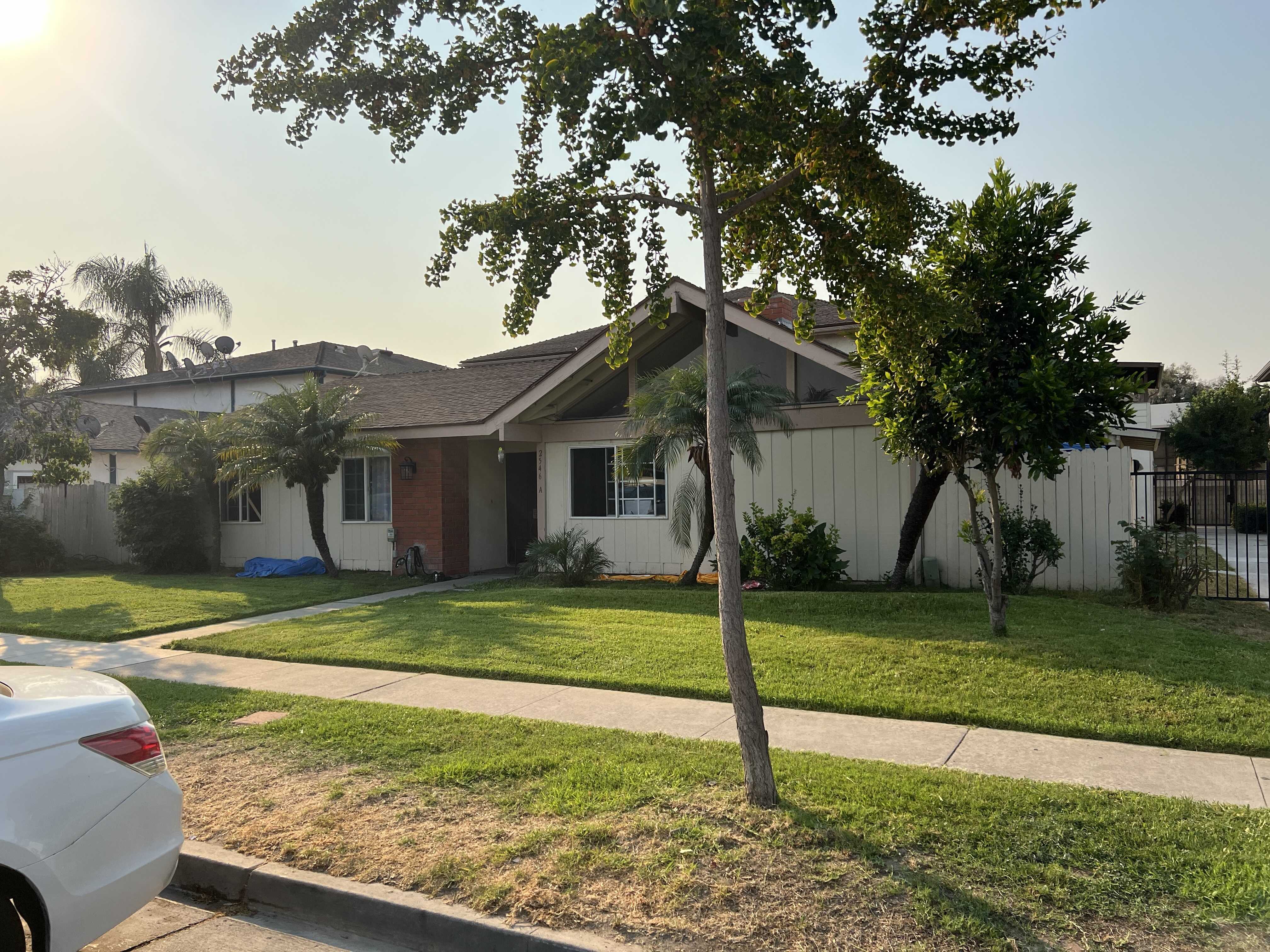 2546 East Terrace Street – photo 2