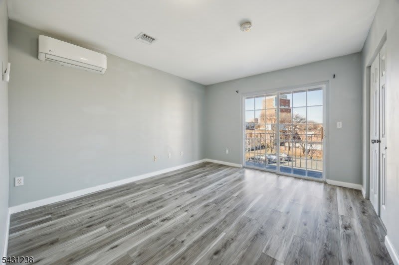 708 Ocean Ave – photo 2
