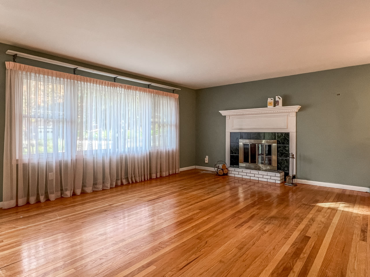 102 Raymbault Drive – photo 5