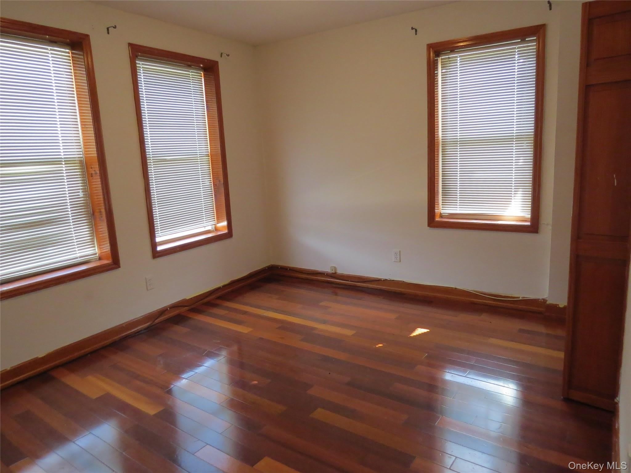 2 E Main Street – photo 5
