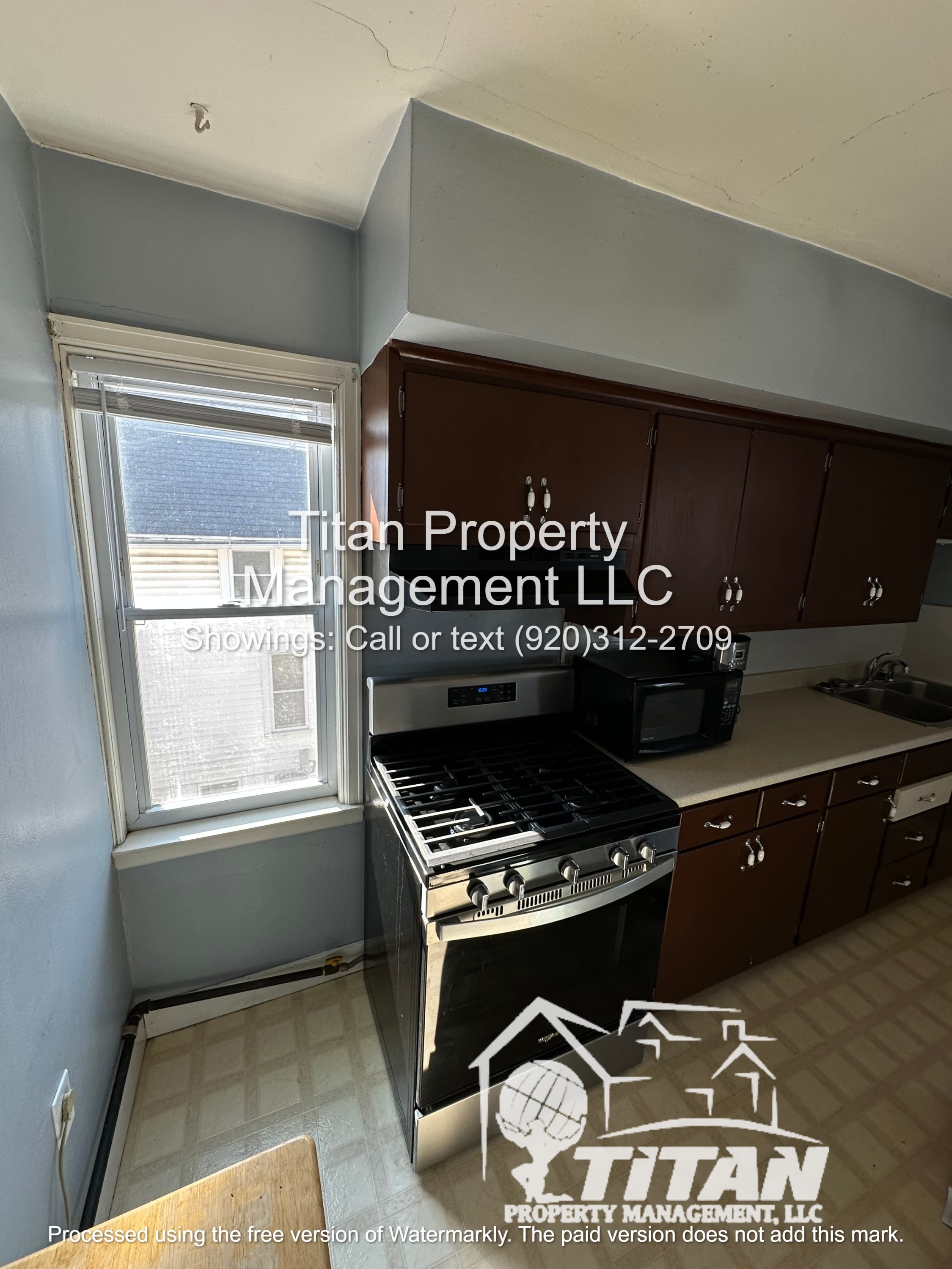 1319 North Superior Street 1 2 – photo 2