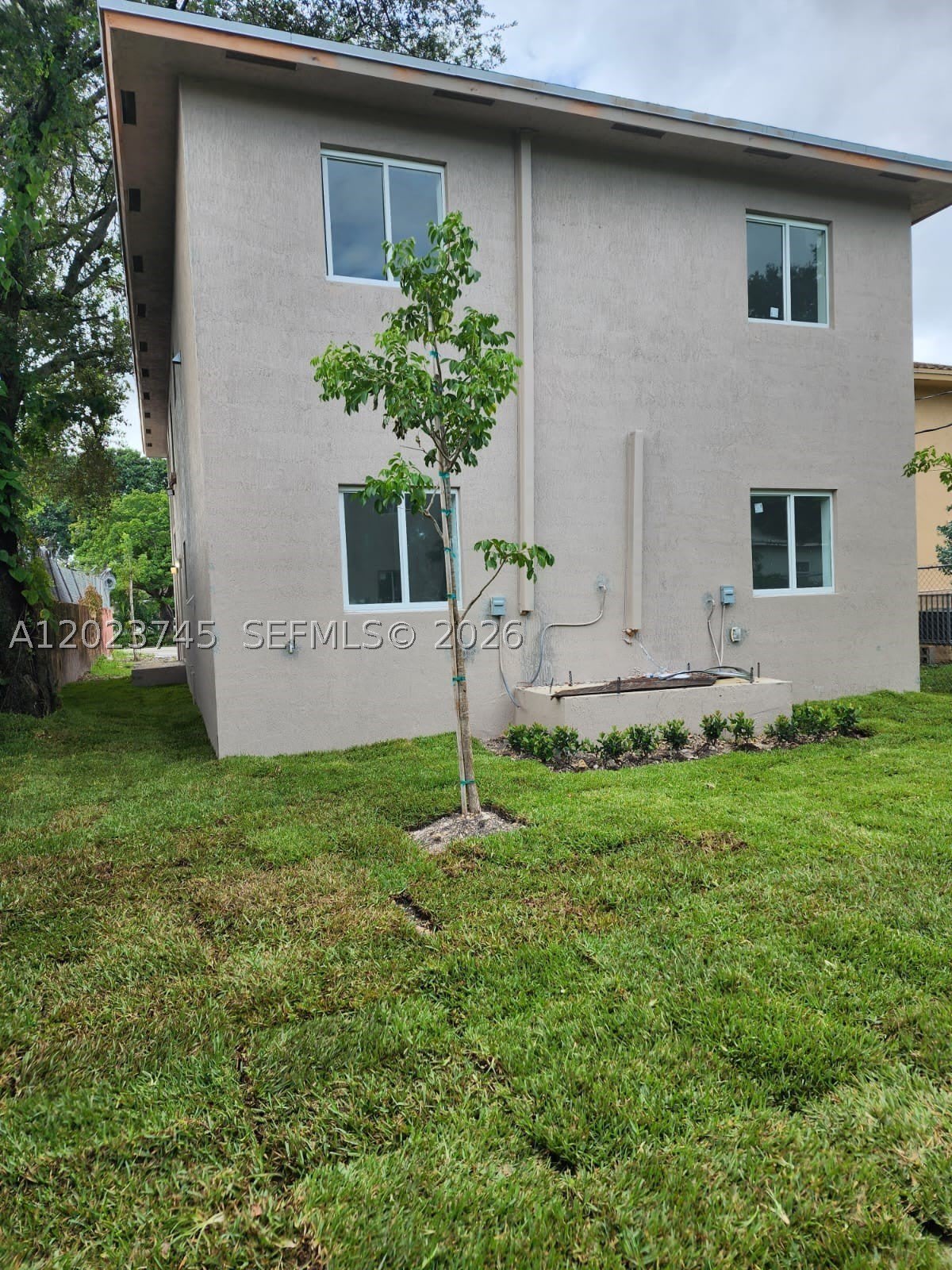 2750 NW 58th St – photo 3