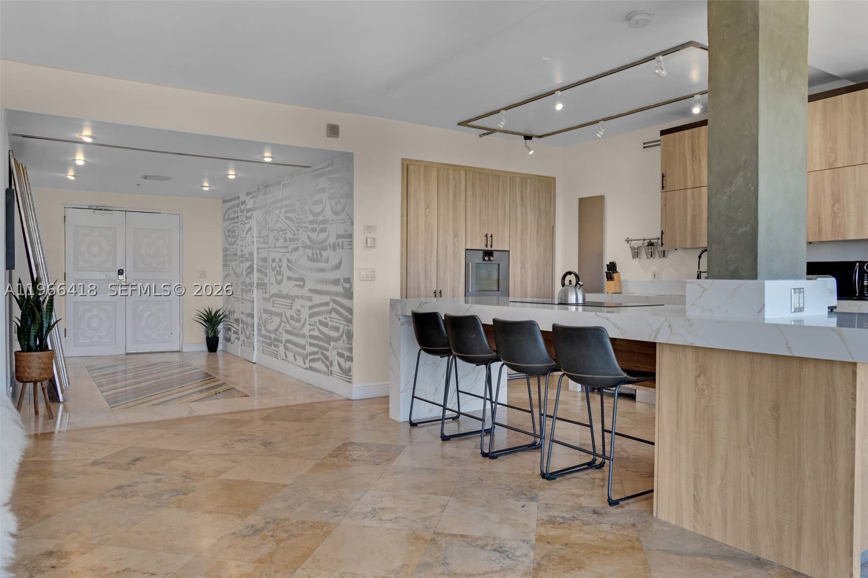5781 Biscayne Blvd – photo 2