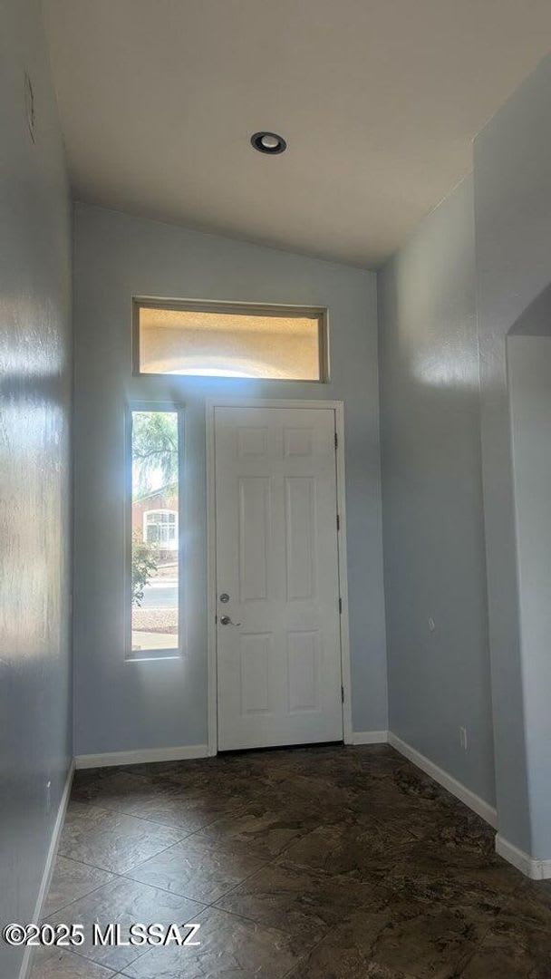NW Family Home in Great Area – photo 2
