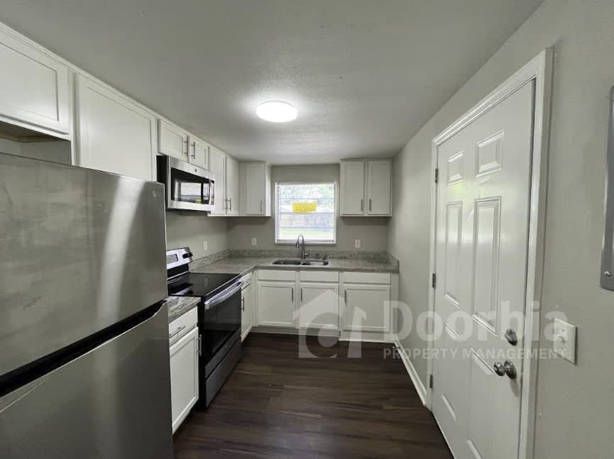 6314 Fabian Dr – photo 3