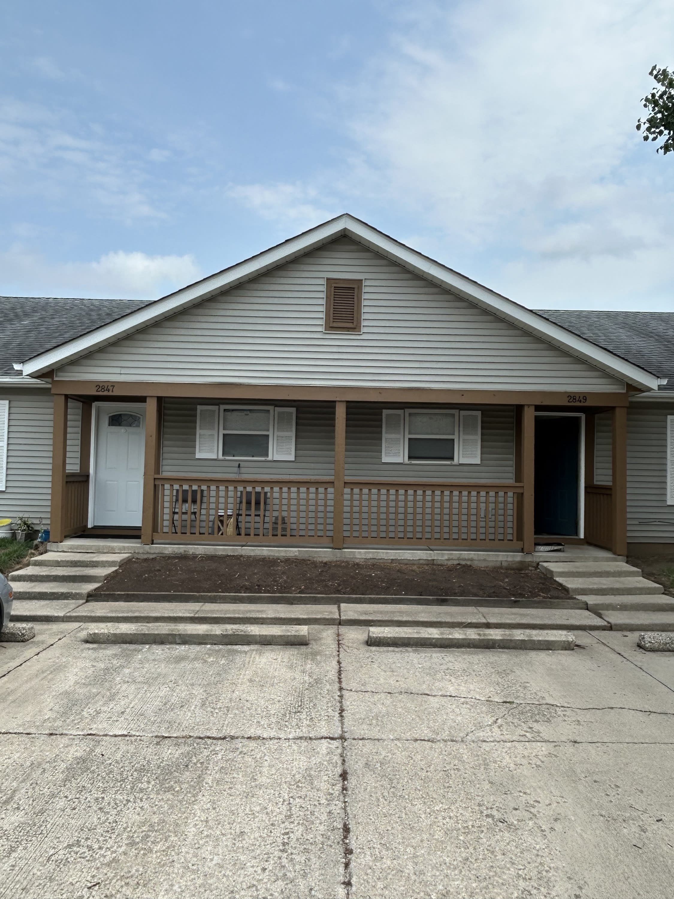 2849 Plaza Court – photo 1