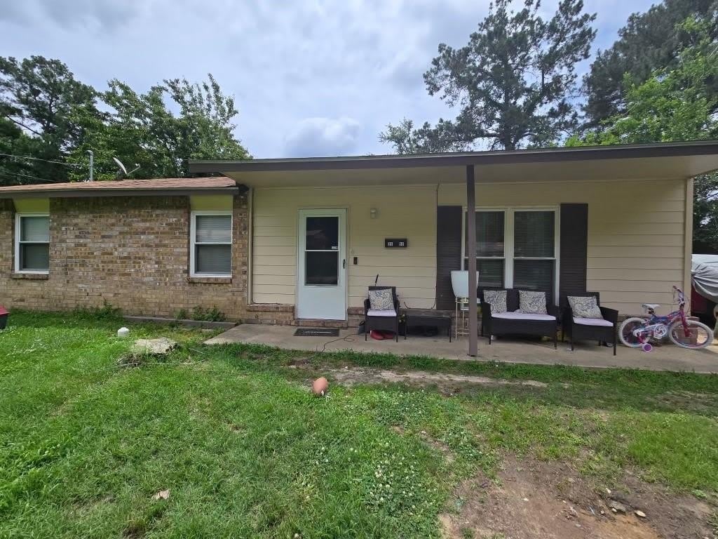3650 Surrey Lane – photo 1