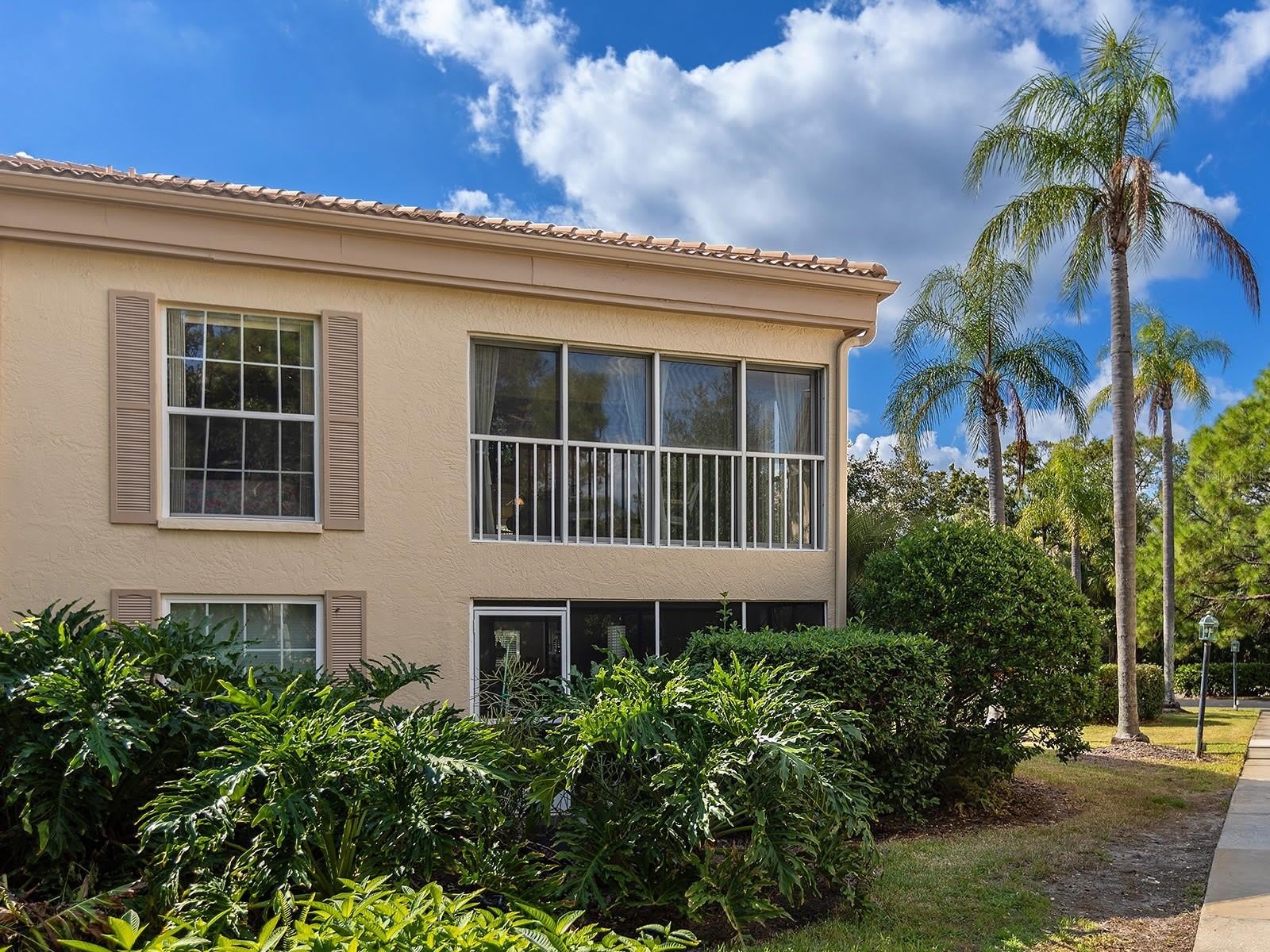 4415 LONGMEADOW – photo 2