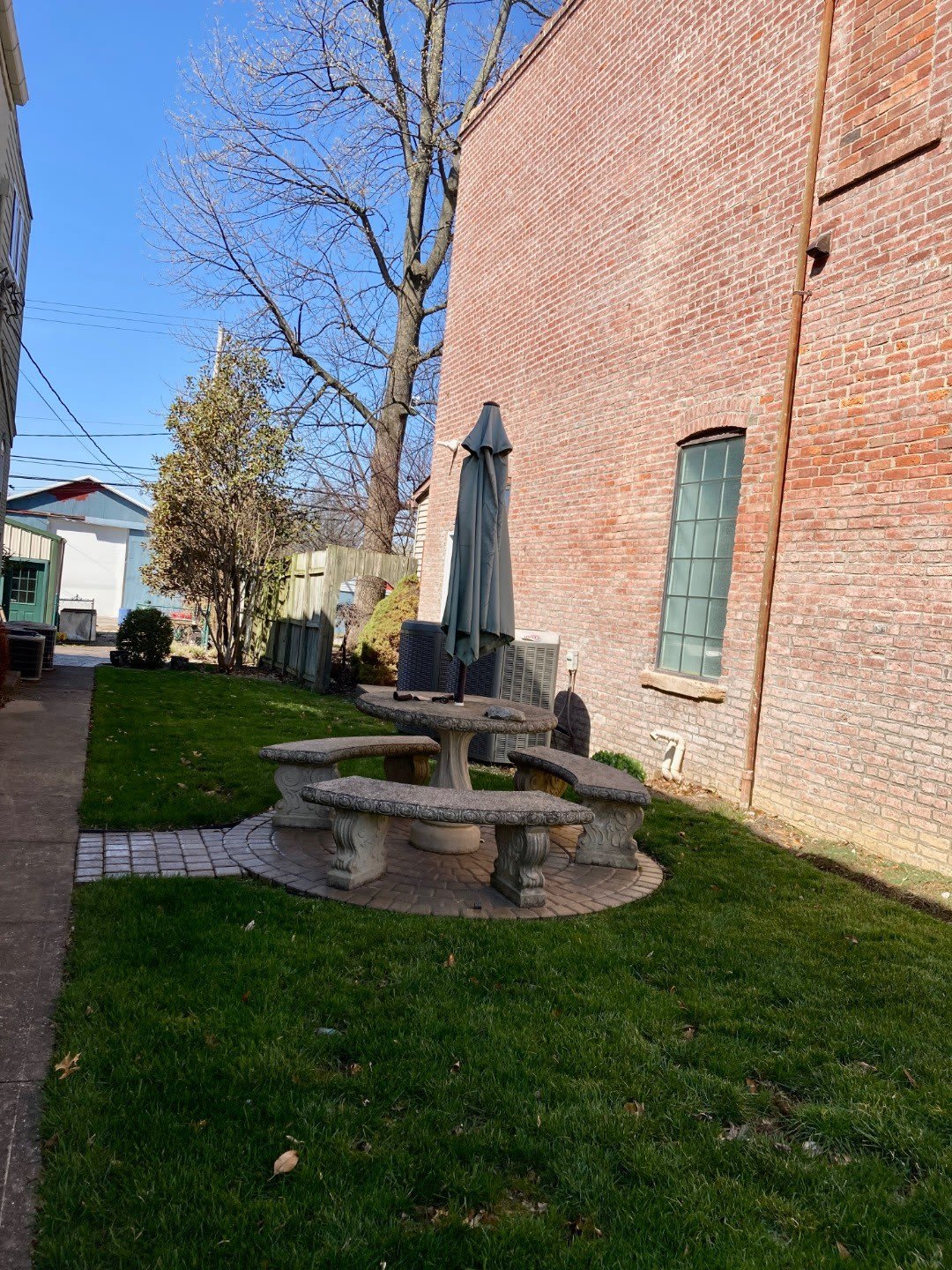 833 Main Street – photo 1