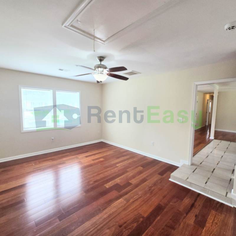 3129 Woodbaugh Drive – photo 3