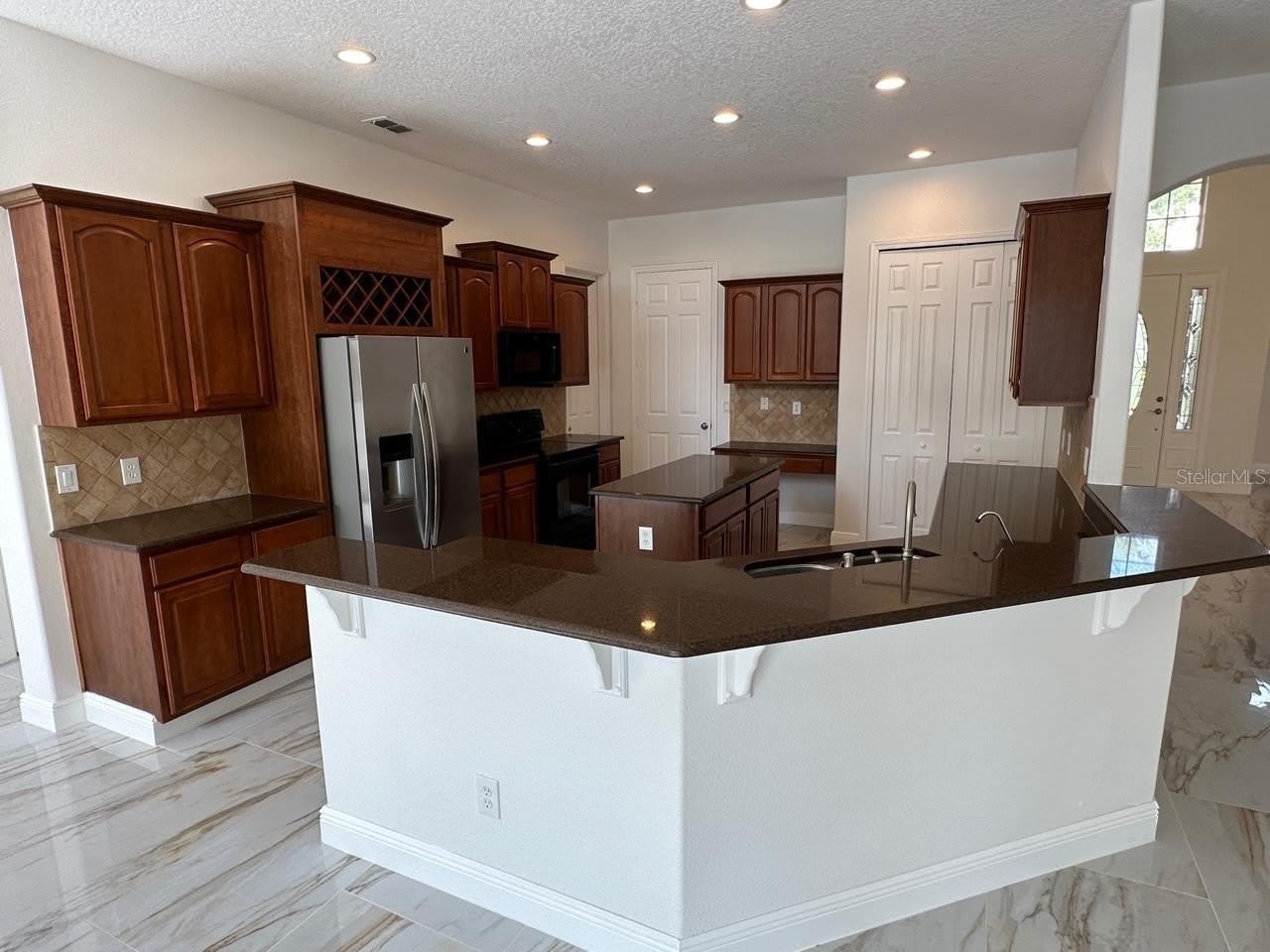 844 SPRING OAK Circle – photo 2