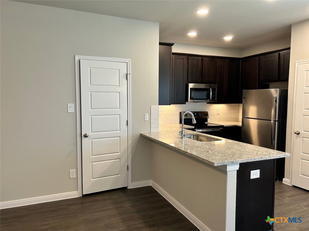 3414 Lindsay Lane – photo 3