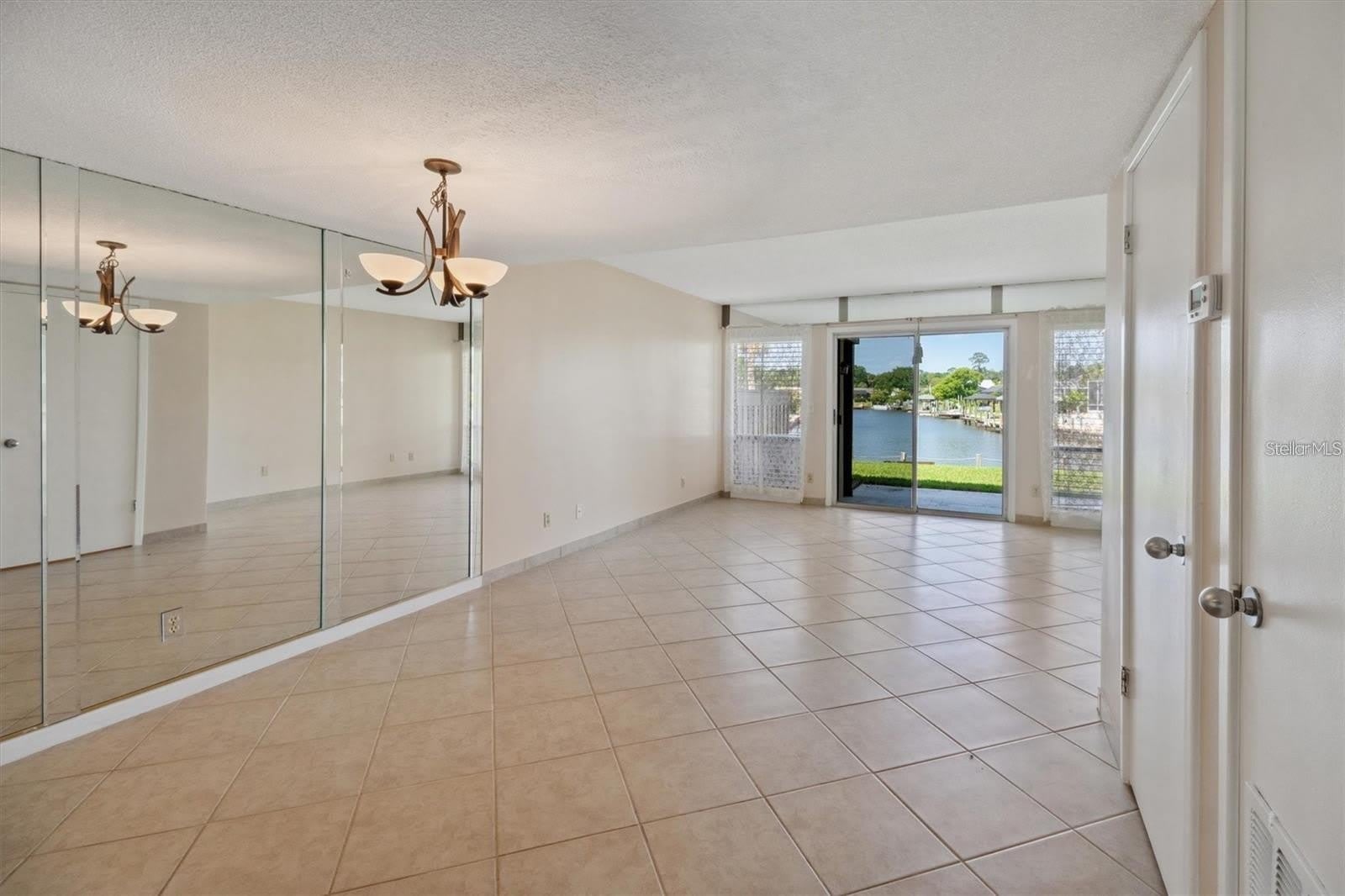 44 CLUBHOUSE Drive – photo 4