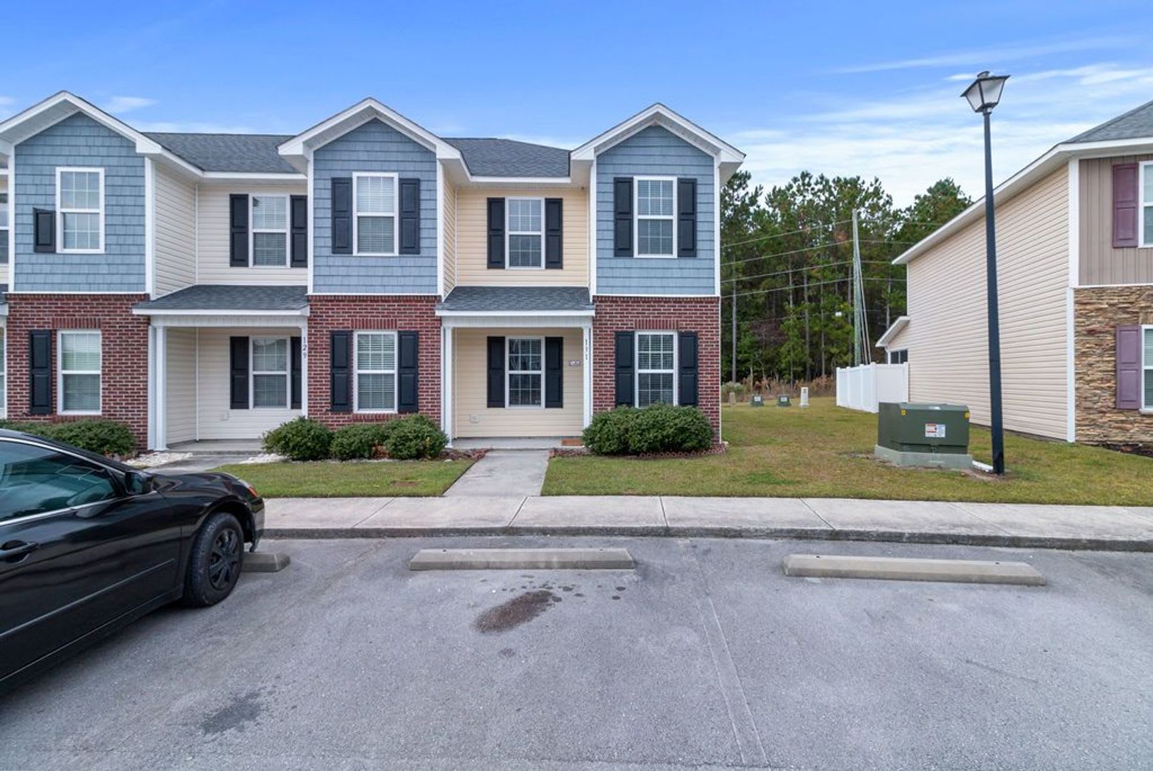 Townhome in The Burroughs at Carolina Plantations – photo 4