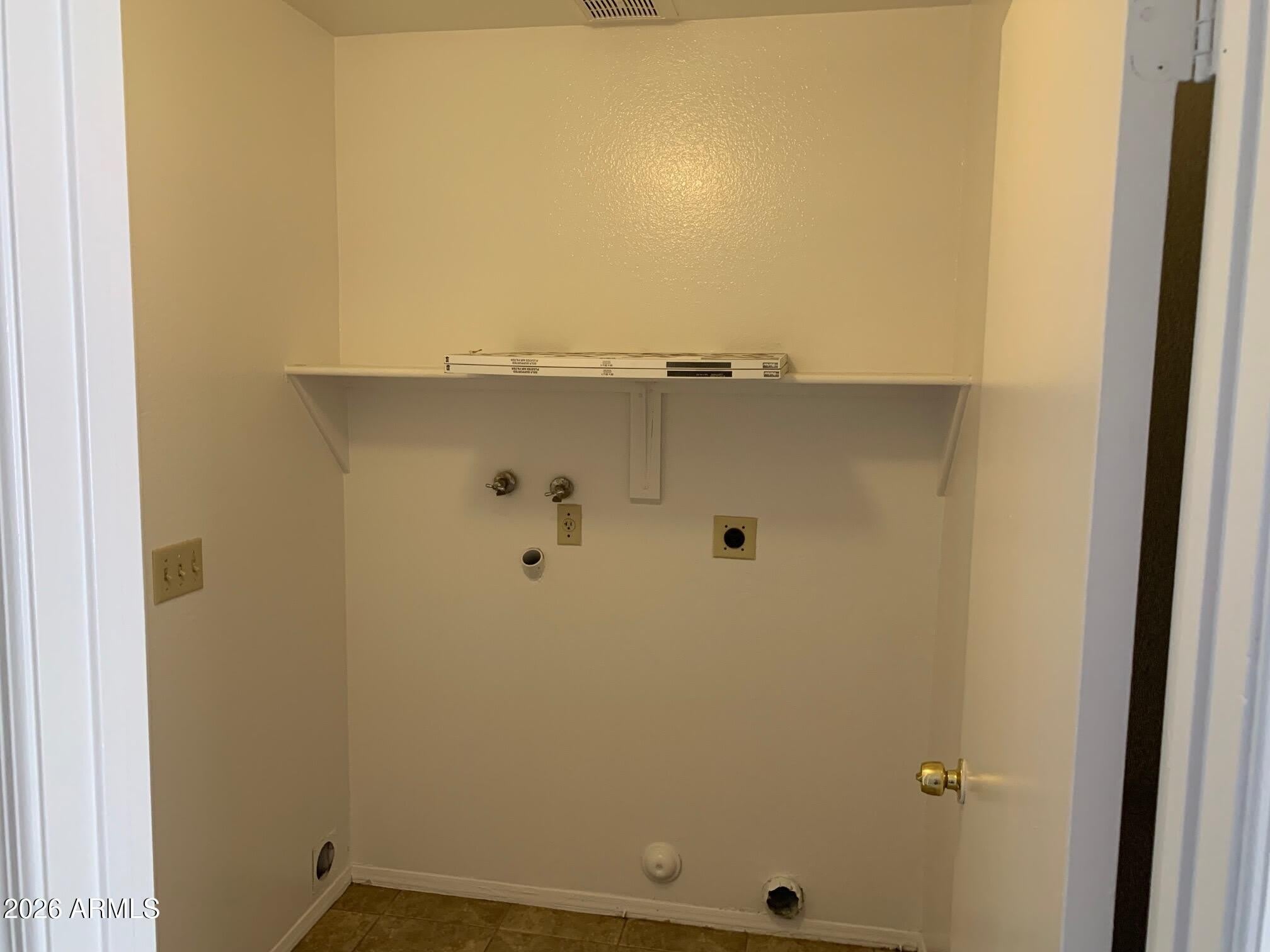 7930 W KRALL Street – photo 3