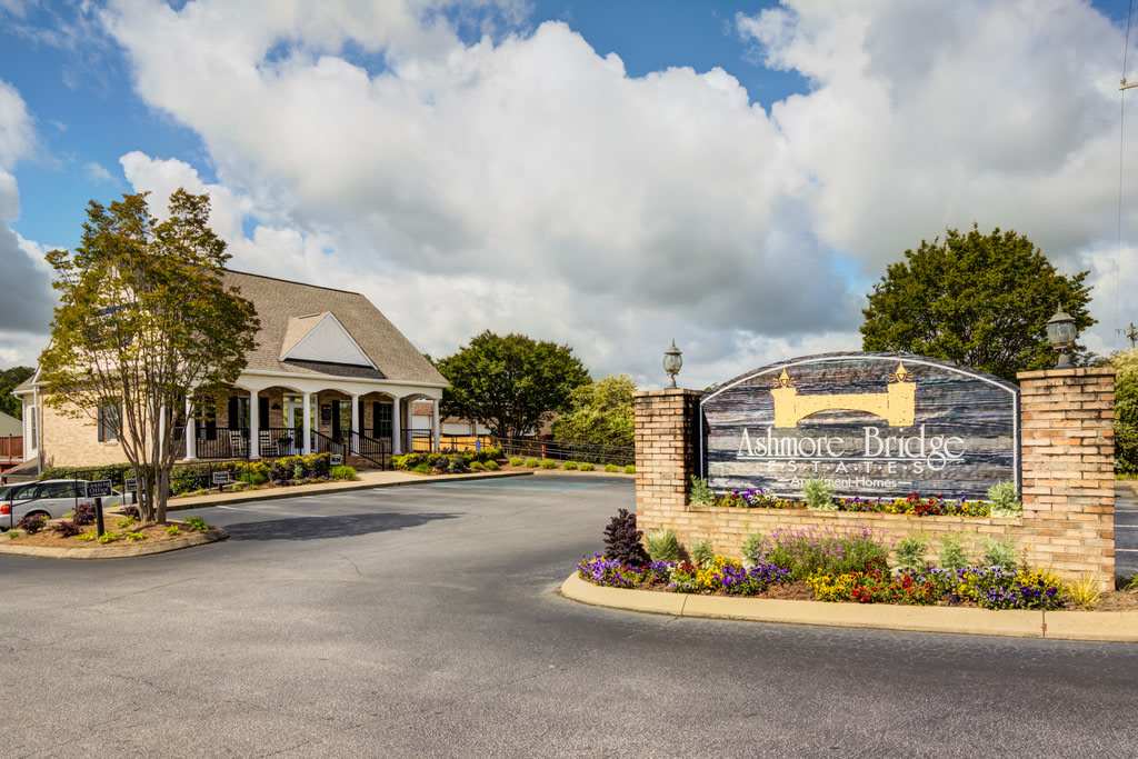Ashmore Bridge Estates Apartment Homes – photo 3