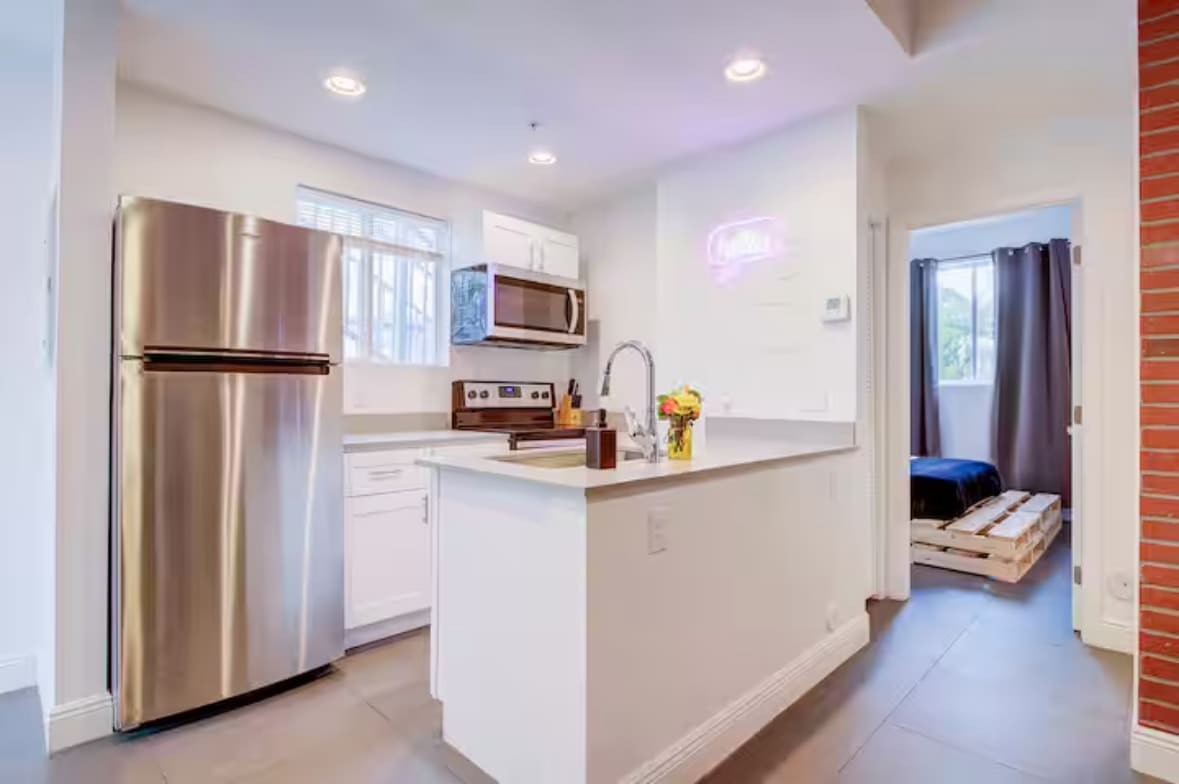 346 Northwest 35th Street – photo 2