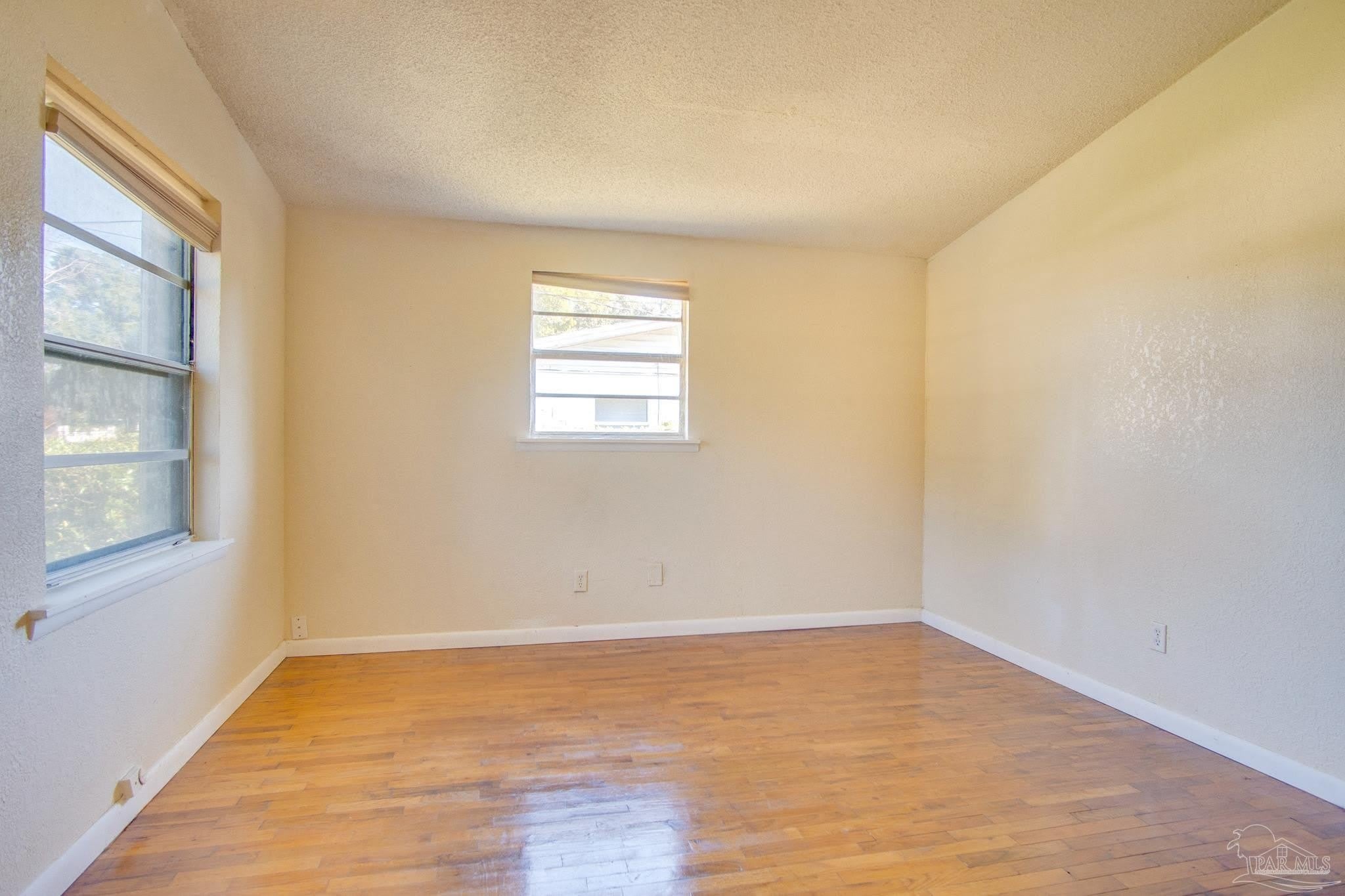 3411 W Yonge St – photo 5