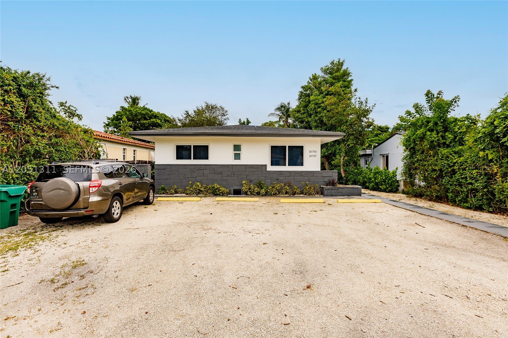 10757 NE 2 Ct – photo 2