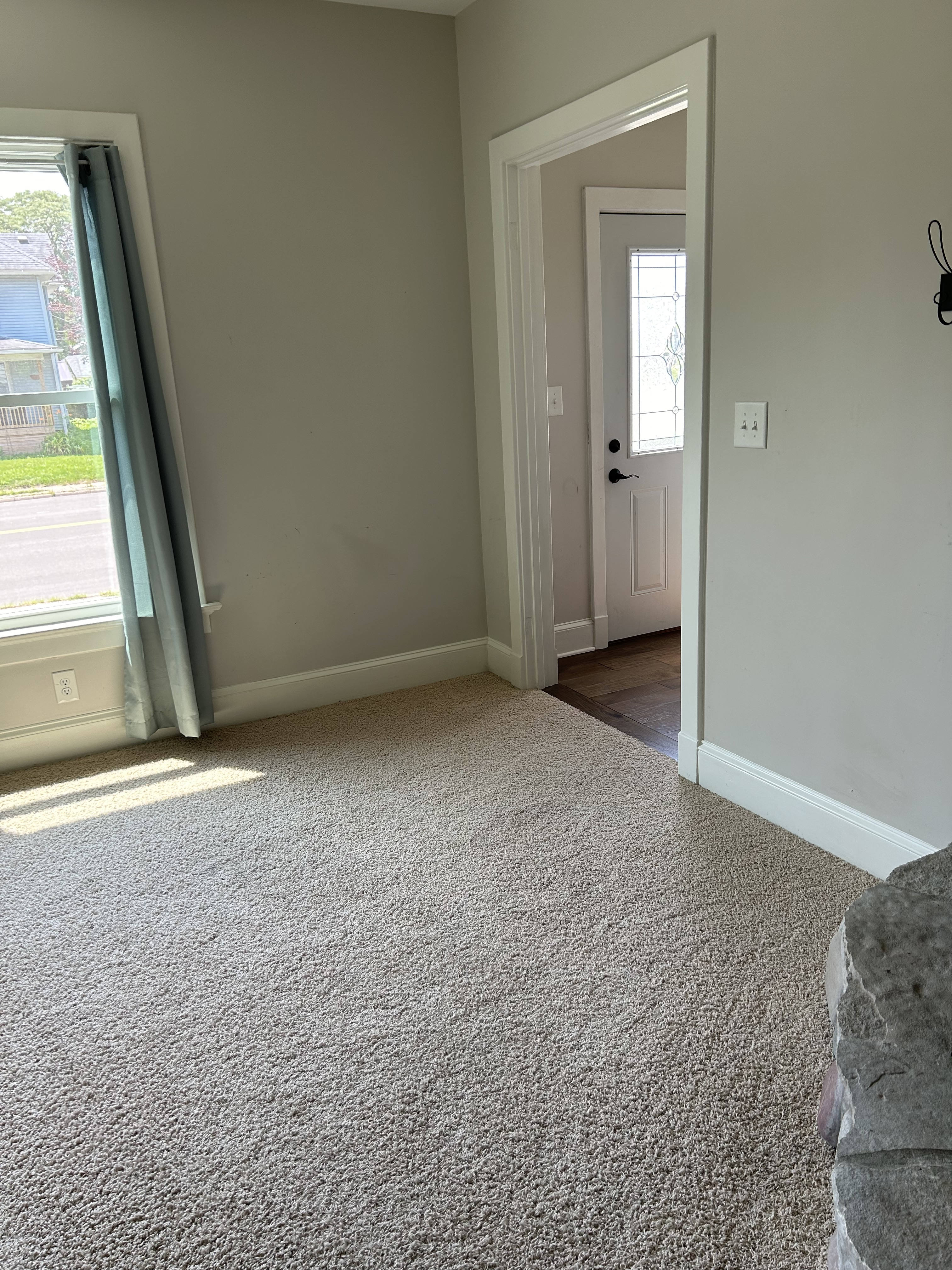 1030 W Locust St – photo 3
