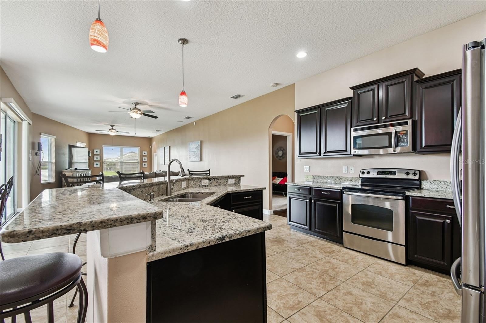 205 ORANGE MILL AVE – photo 3