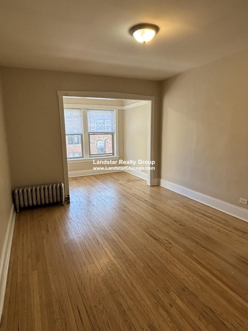 552 Elmwood – photo 2