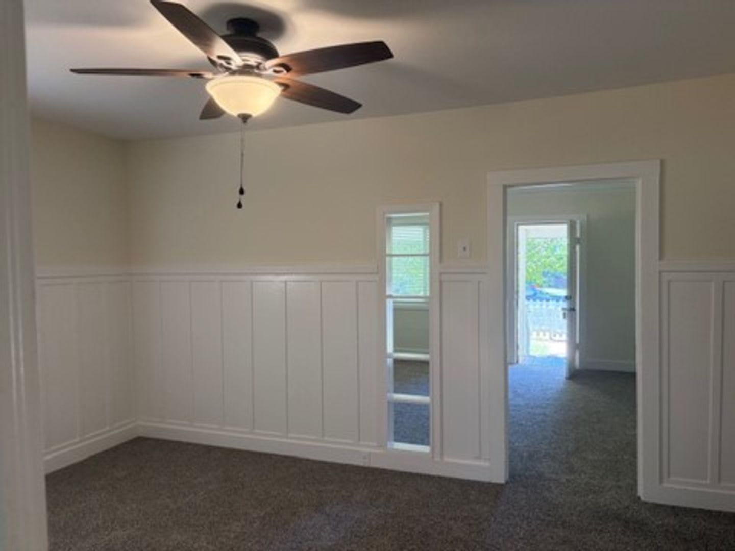 Charming 2 bedroom, 1.5 bath home in Old Folsom near Sutter Street – photo 2