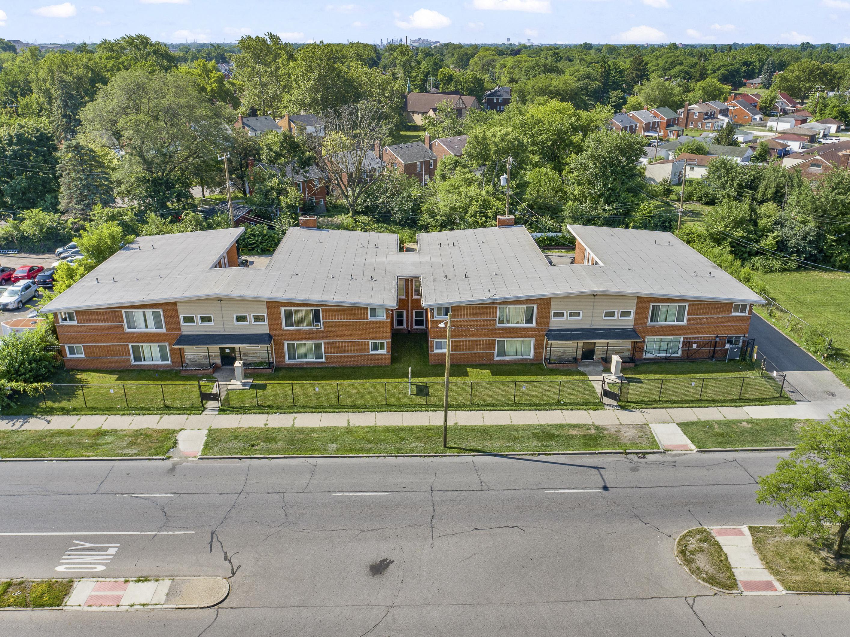 10071 Joy Rd Apt 7 – photo 2