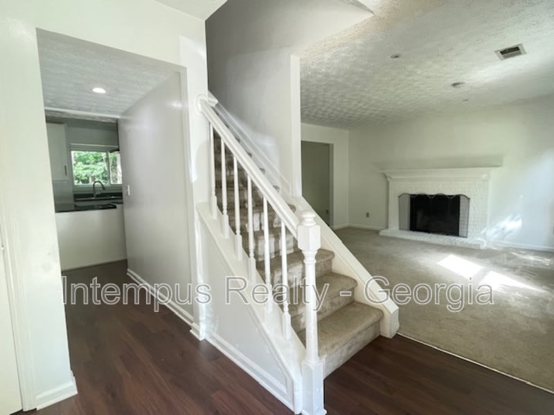 10440 Virginia Pine Ln – photo 3