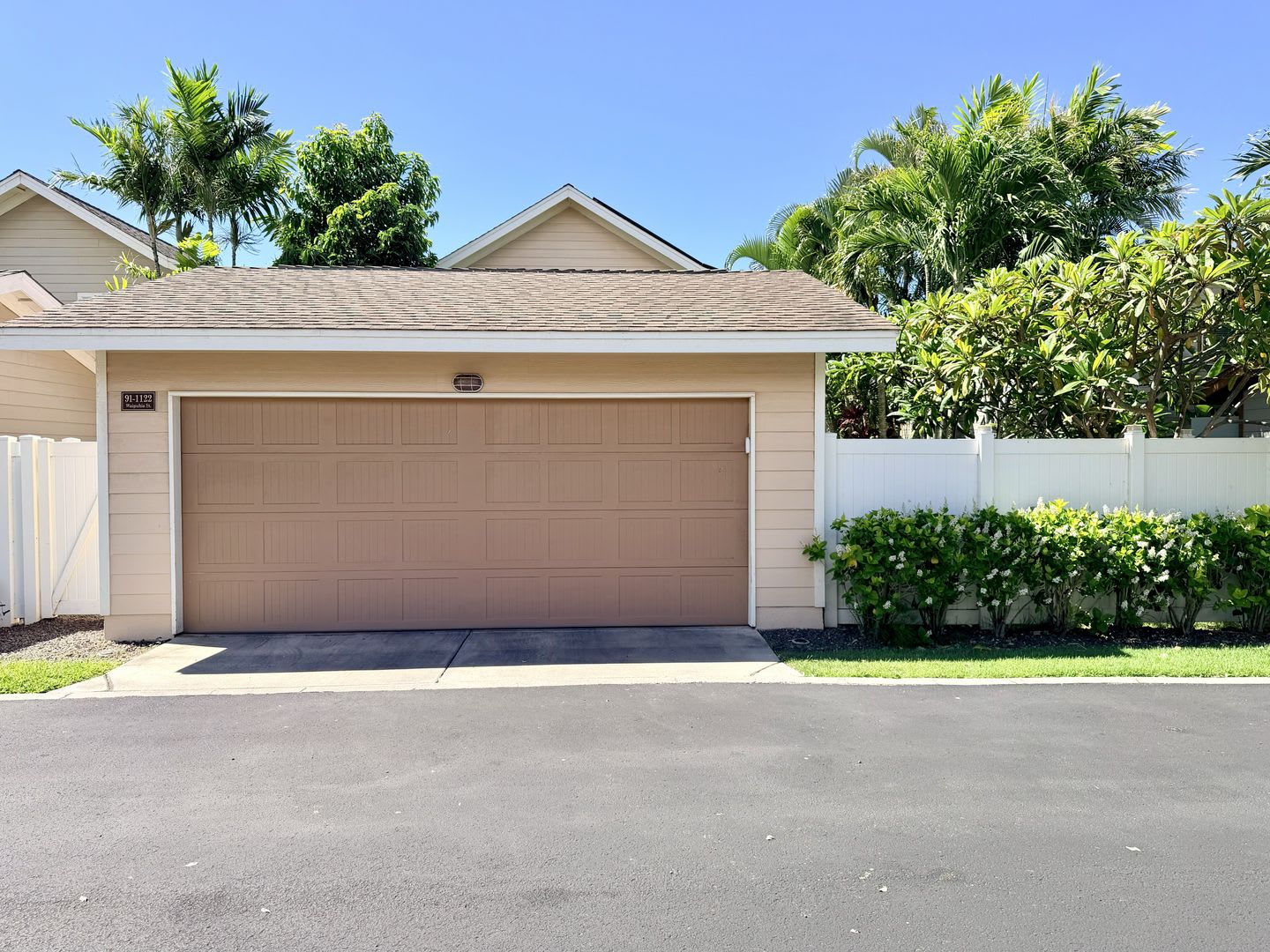 Beautifully Upgraded Home in Ka Makana at Hoakalei – photo 4