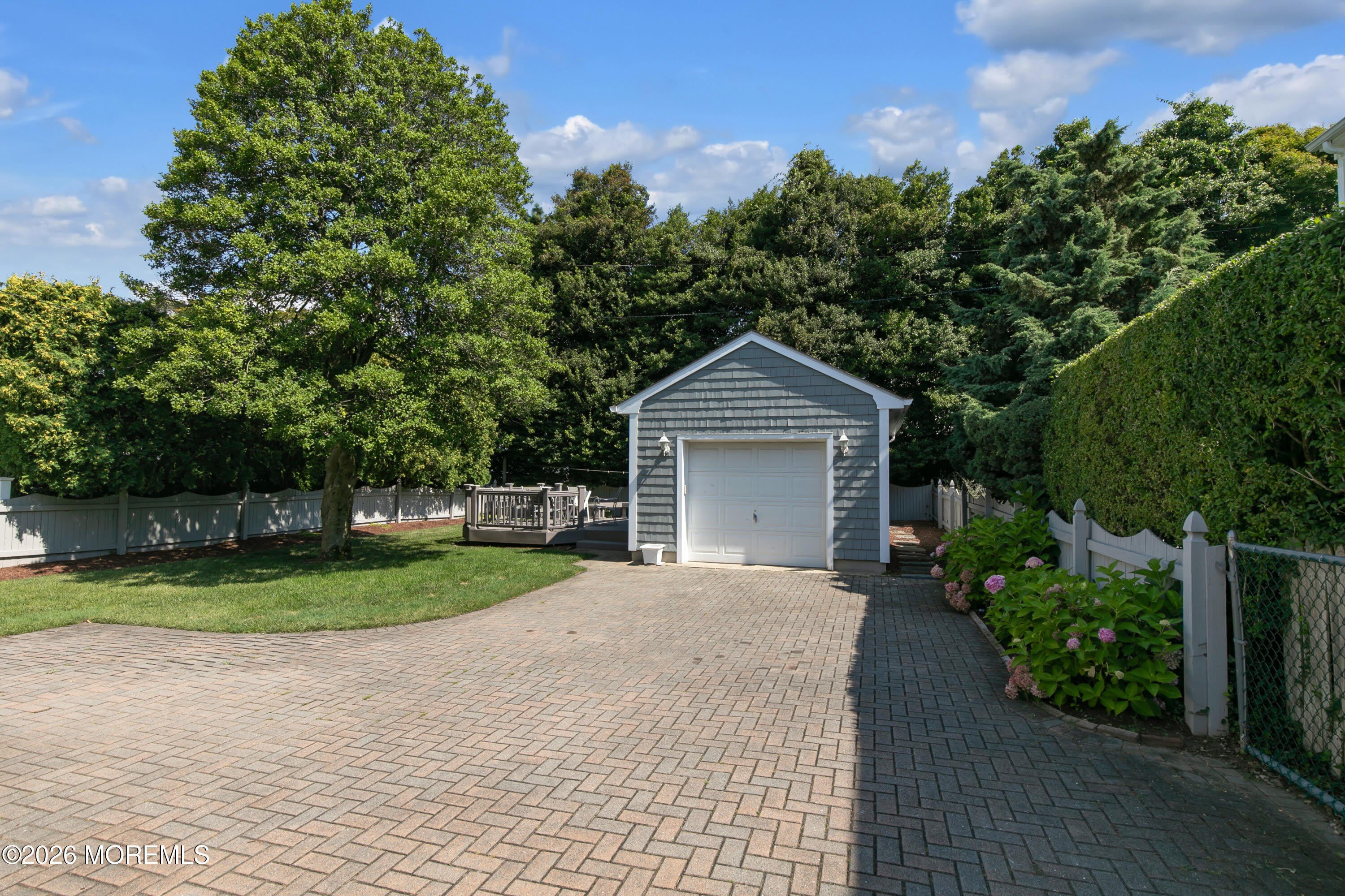 203 Washington Boulevard – photo 3