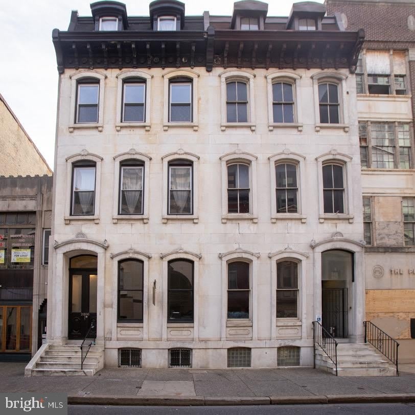 2008 Chestnut Street – photo 1