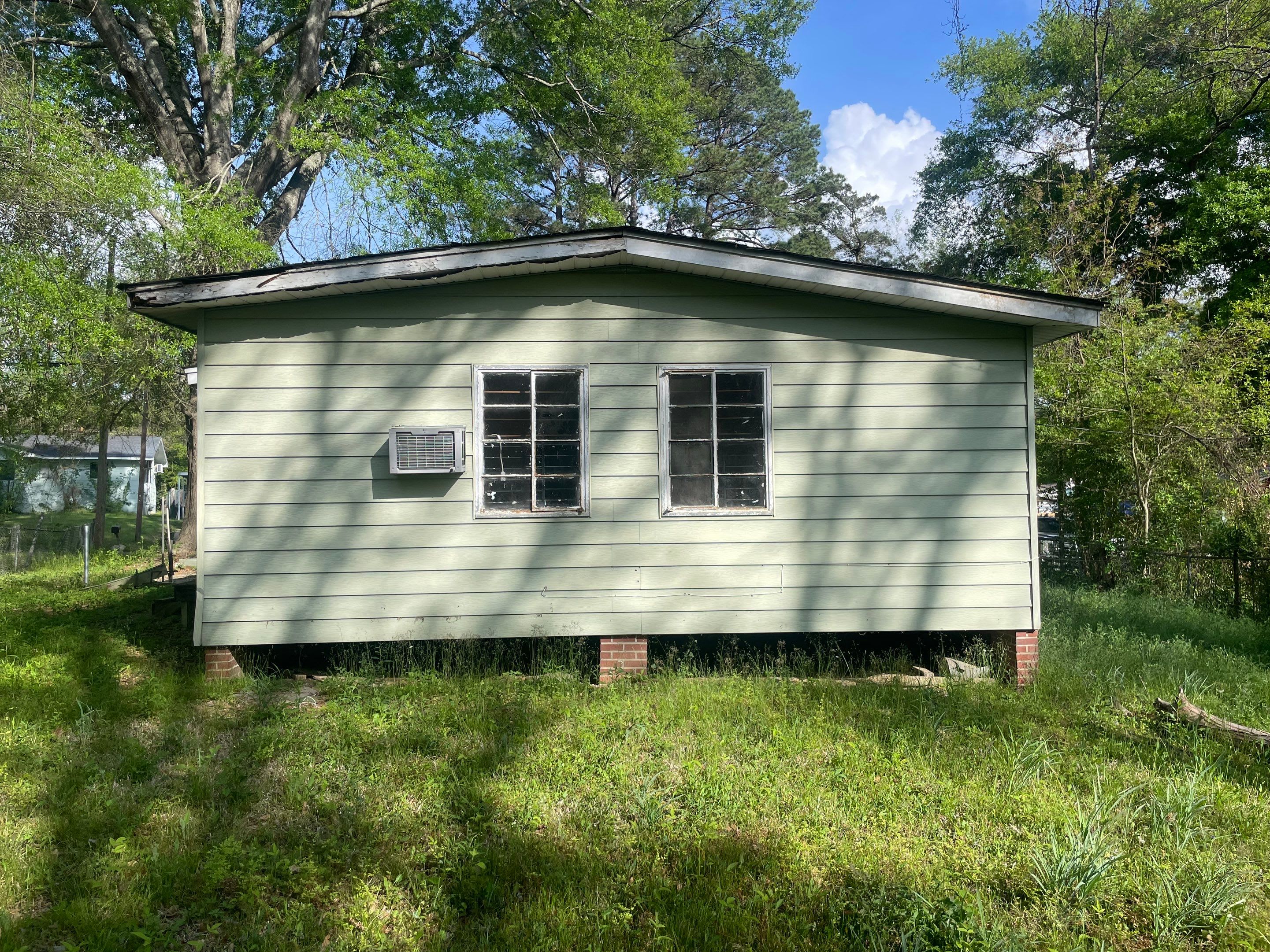 723 Glenmont Drive – photo 2