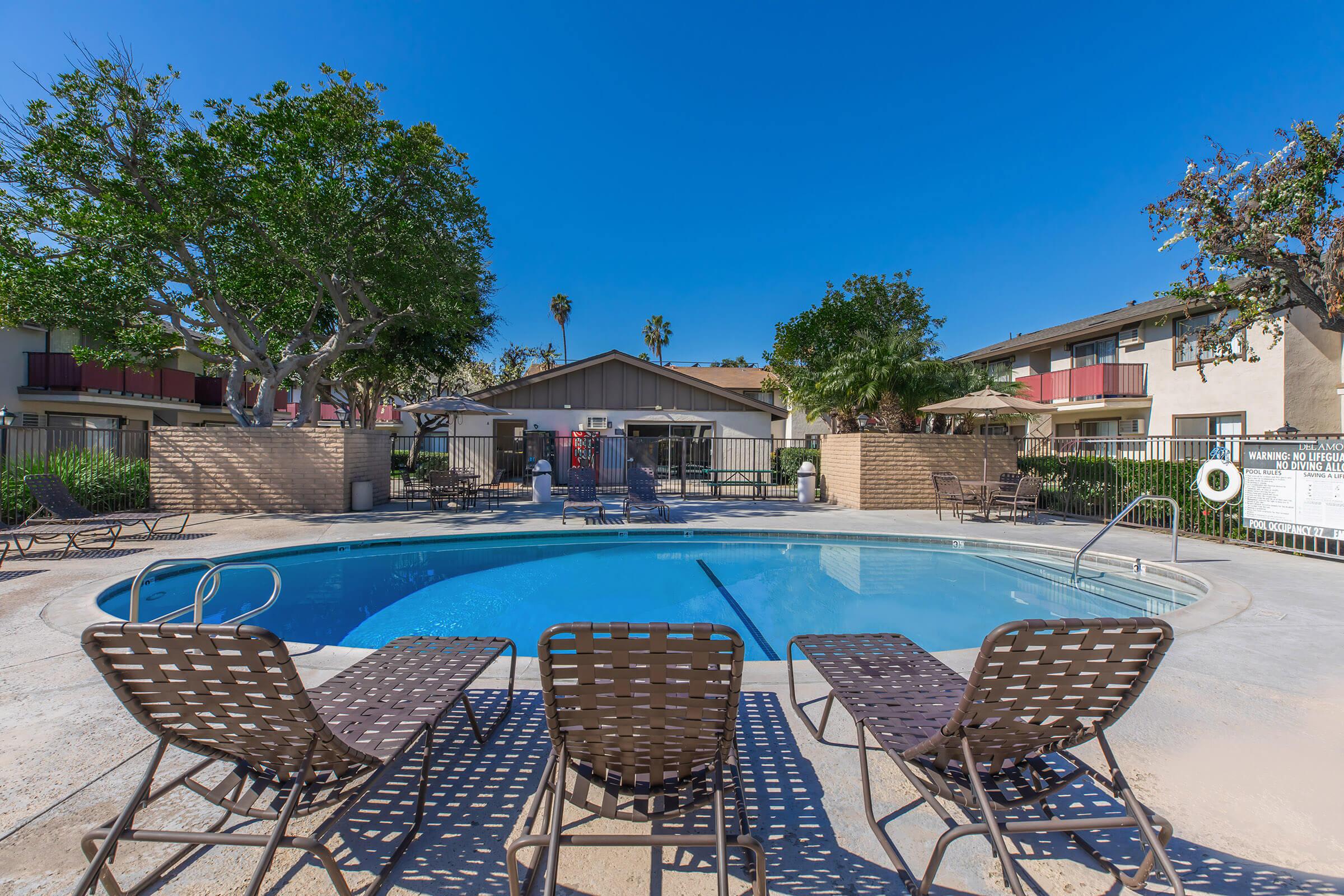 Del Amo Apartment Homes – photo 3