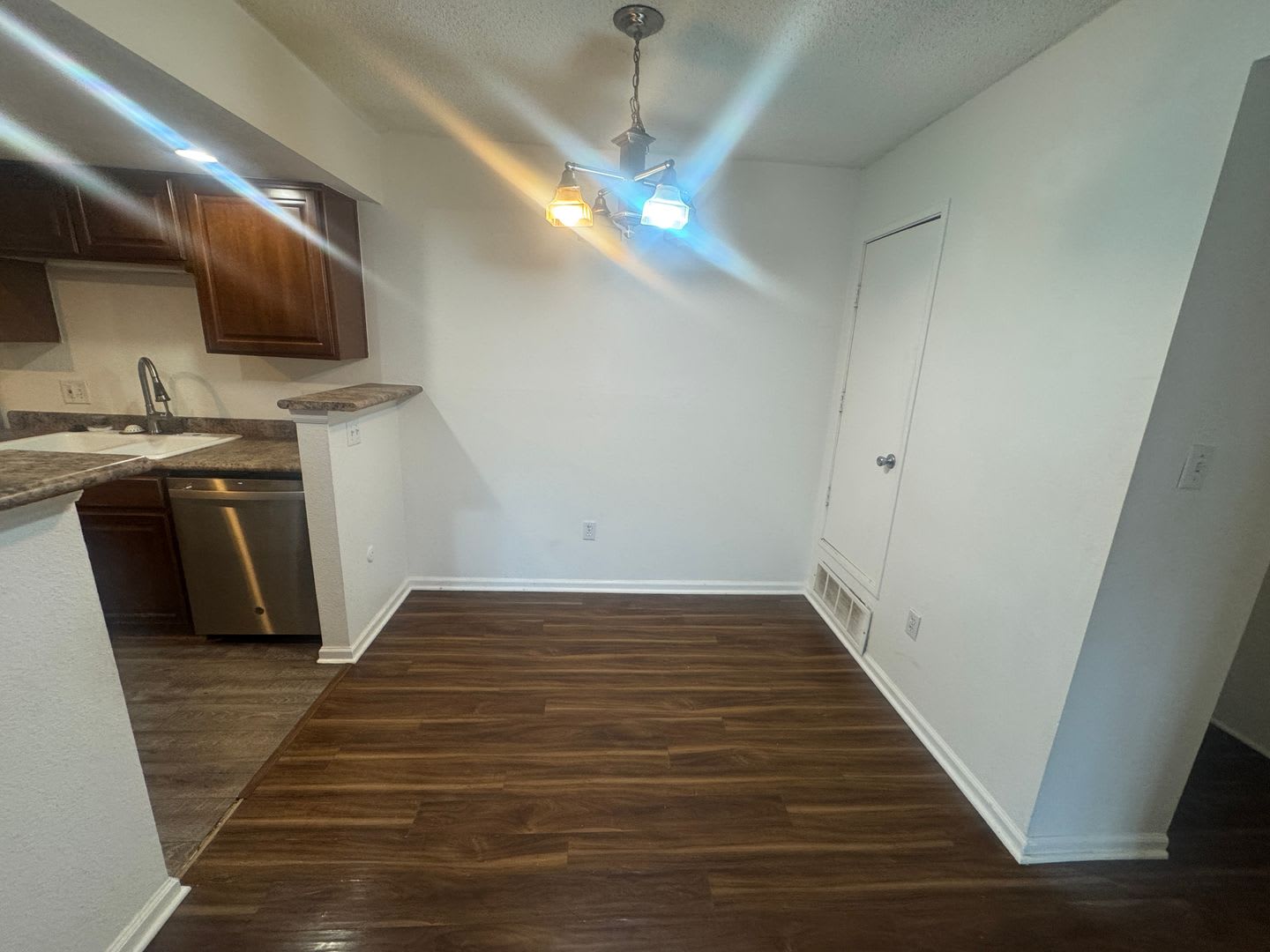 Beautiful 2 Bedroom 2 Bath Condo in DTC – photo 5