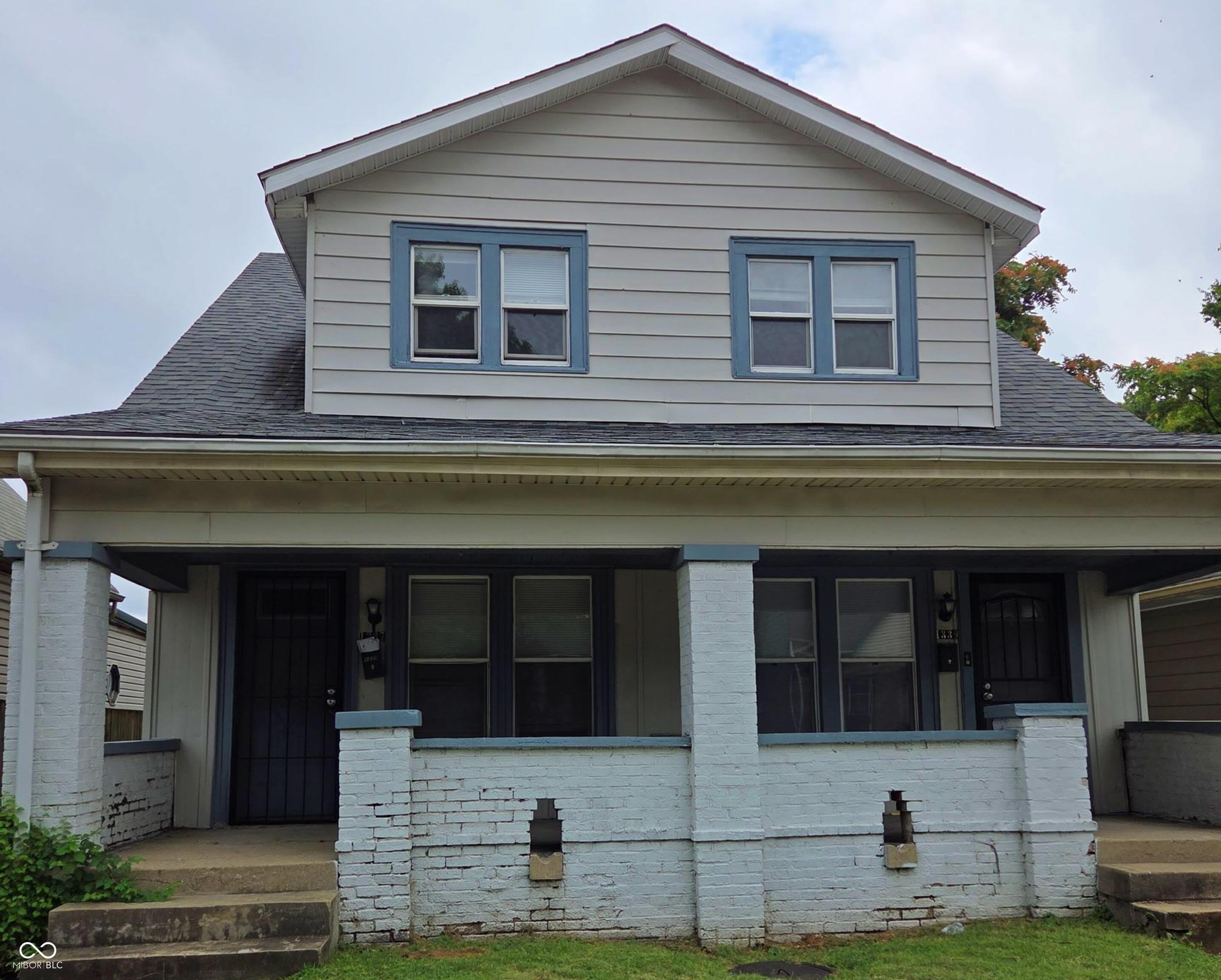 1337 Lee Street – photo 1