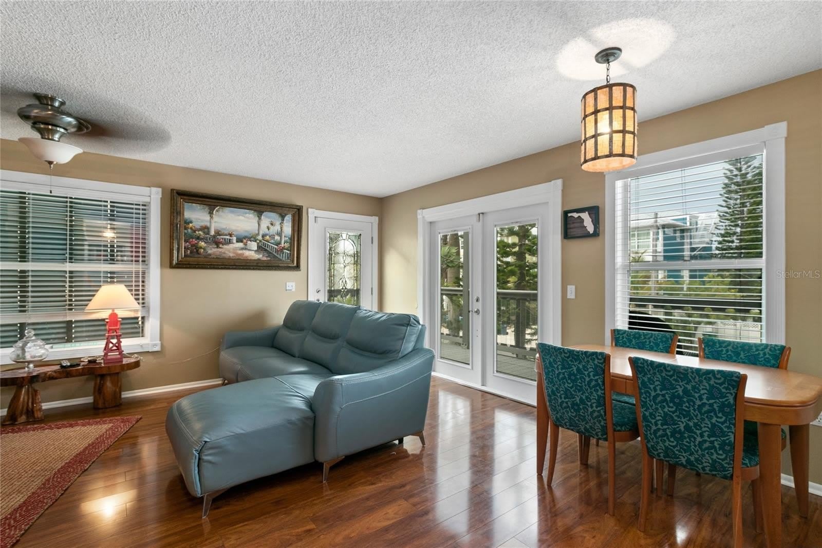 2511 AVENUE C – photo 3