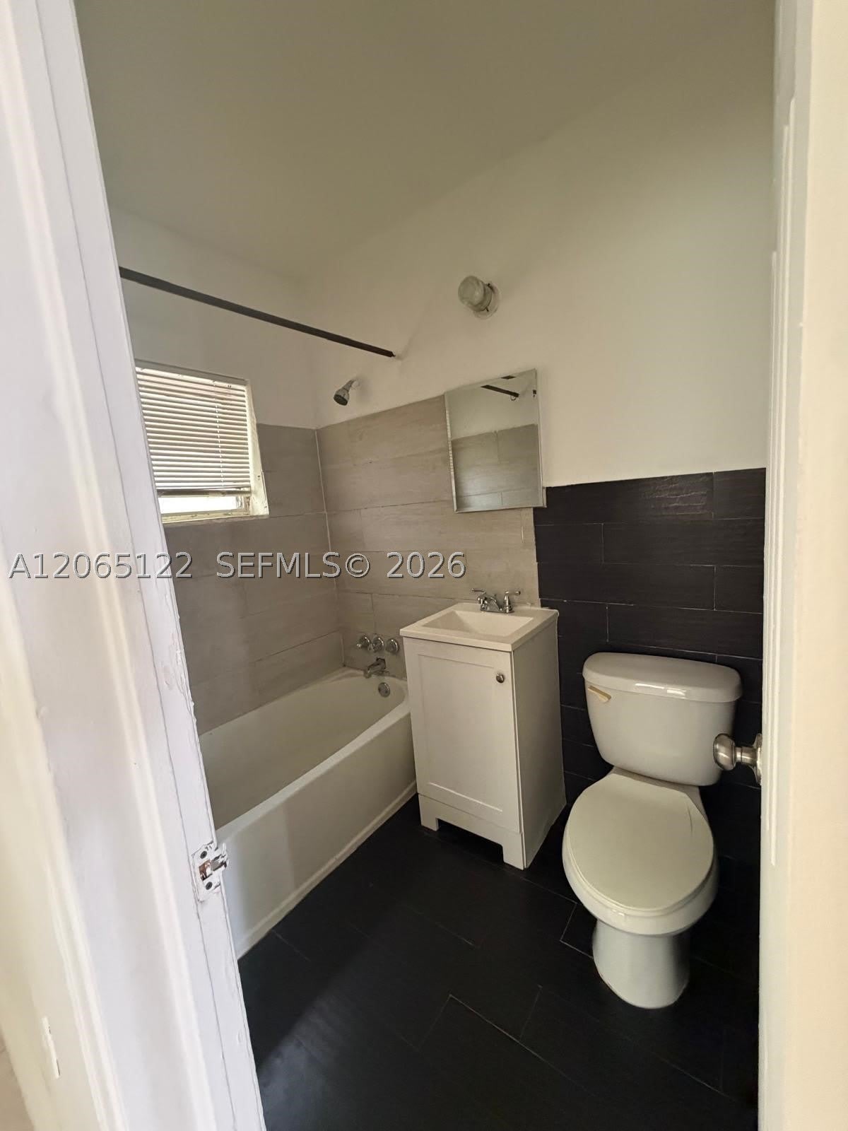 1861 NW 49th St – photo 2
