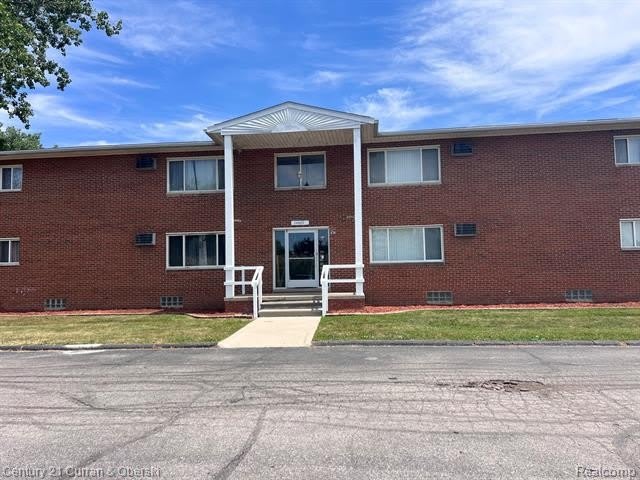 14682 Middle Gibraltar Road – photo 2