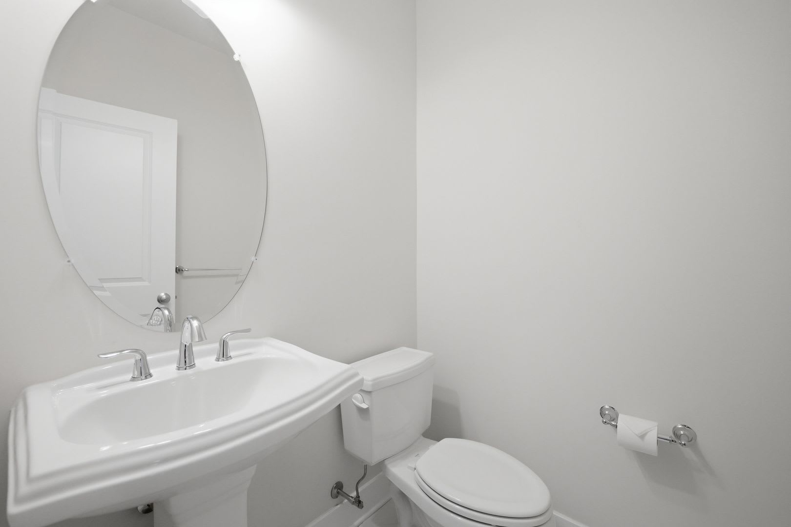END-UNIT 4-Story Colonial/Craftsman Townhome w/2 Balconies, 5-min walk to Glenmont Station! – photo 5