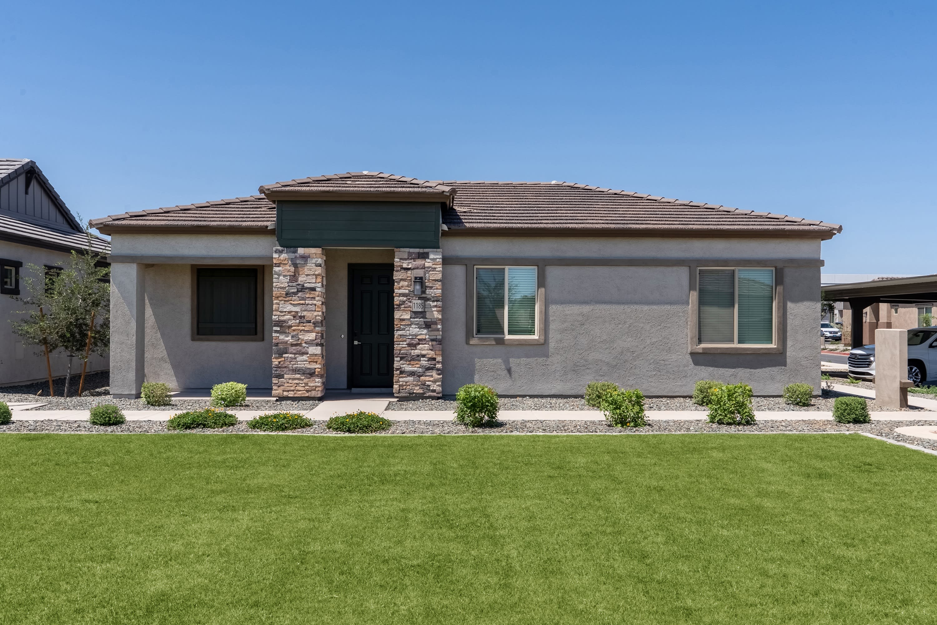 Avilla Western Garden – photo 2