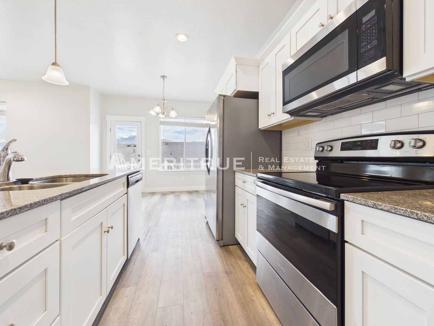 Pet Friendly Brand new Construction – photo 5