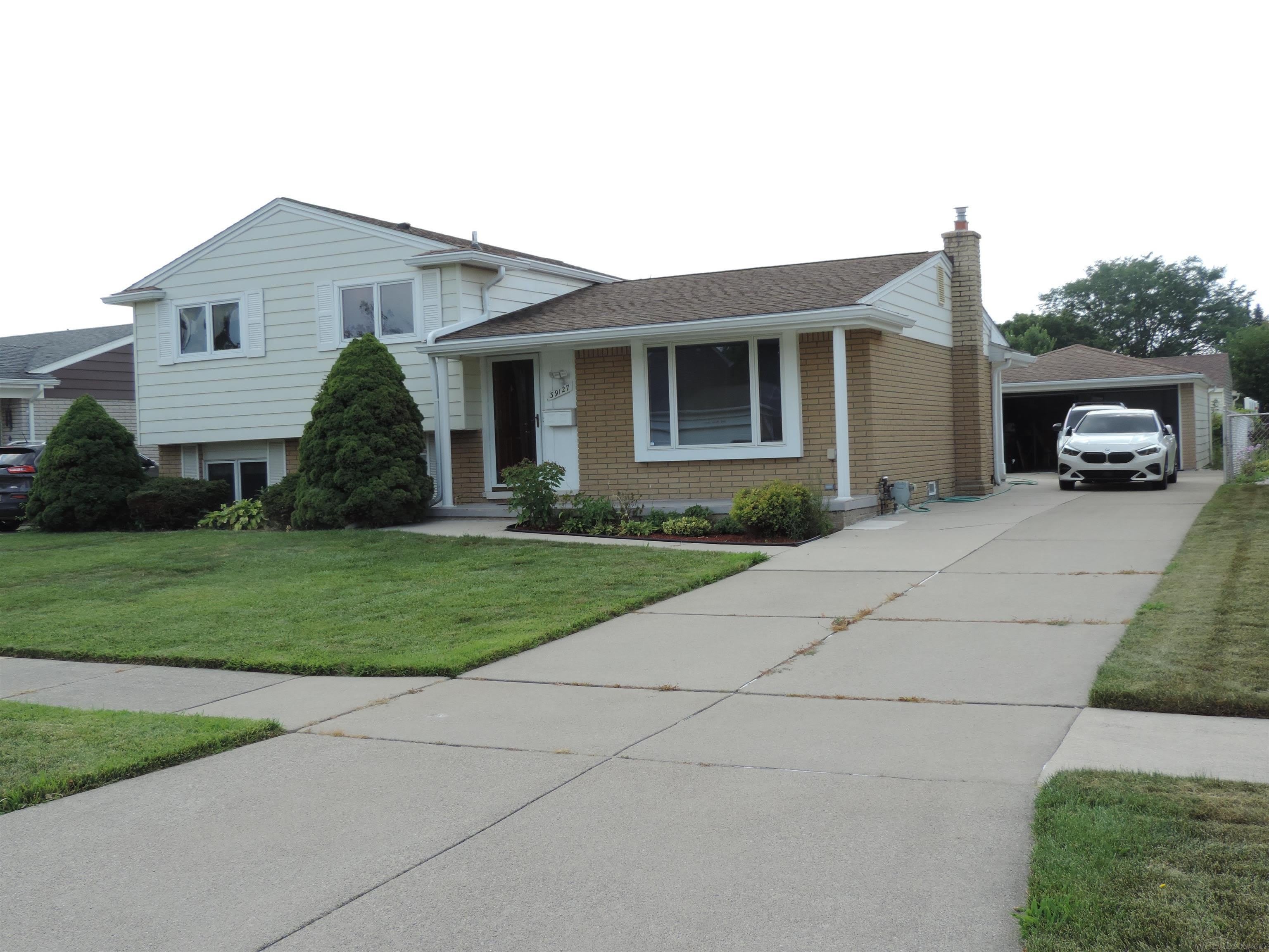 39127 Hyland Drive – photo 1