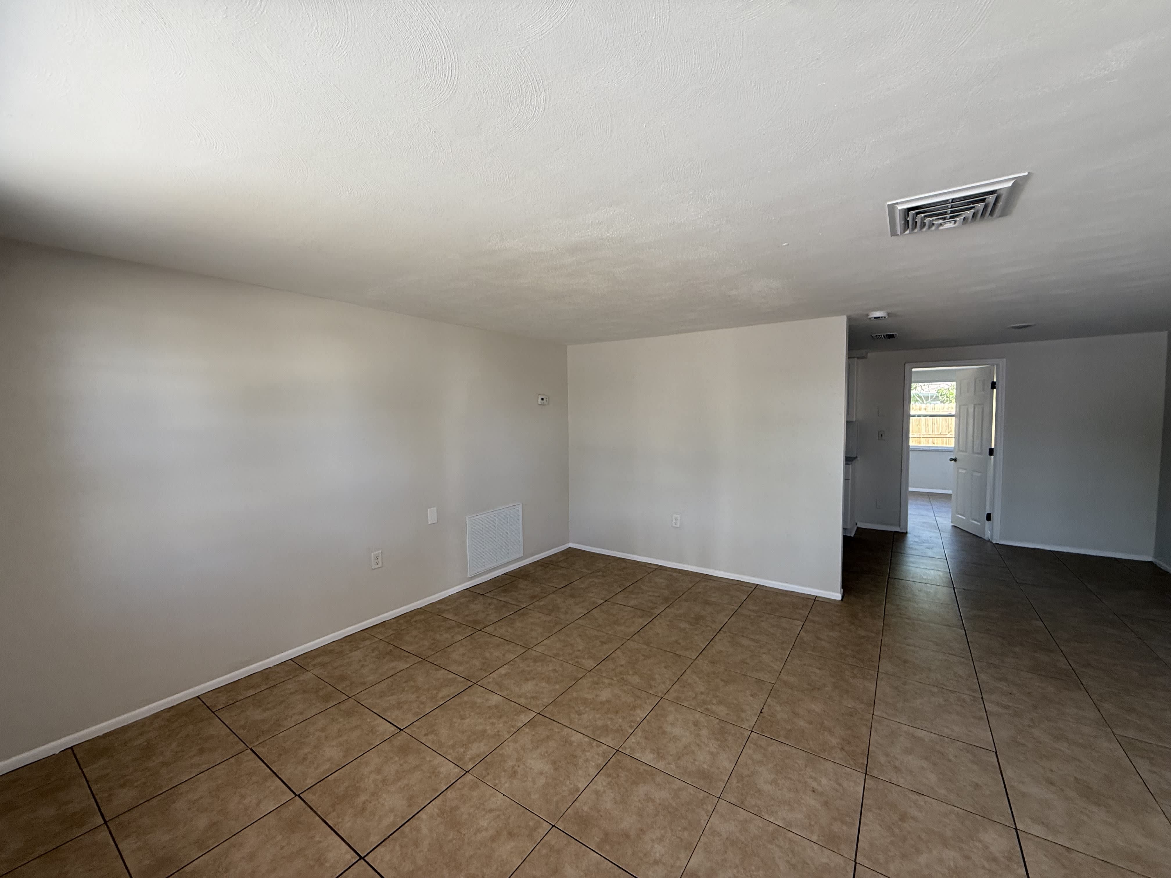 3511 Odom Dr – photo 2