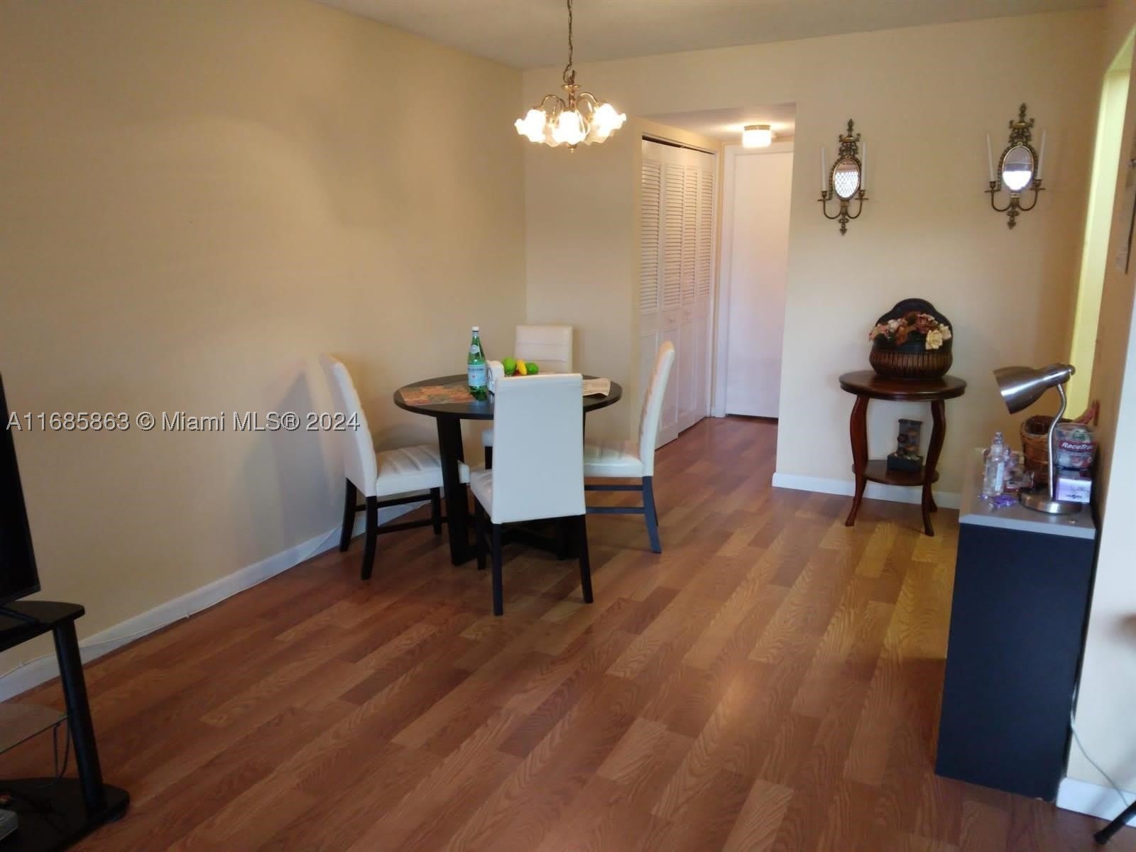 206 Sheffield I – photo 4