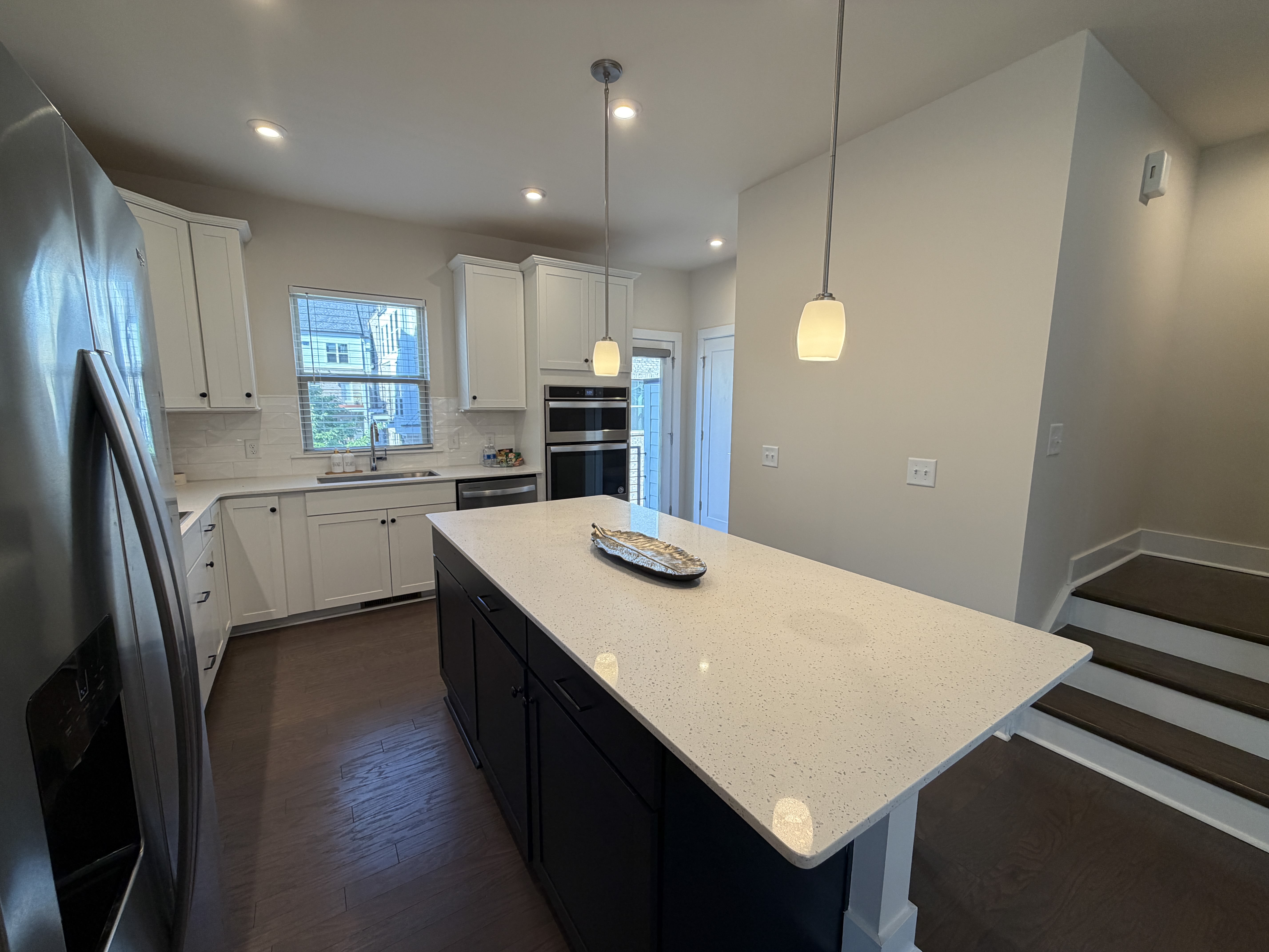 16034 Roscoe Ln – photo 3
