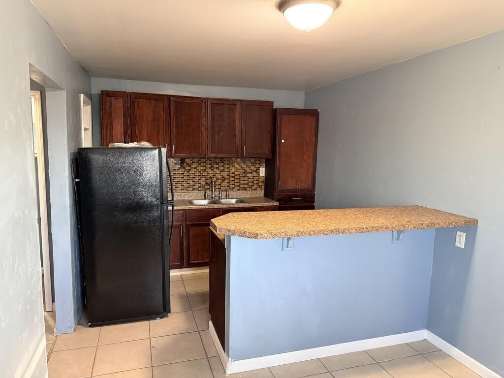 1120 W 5th – photo 3