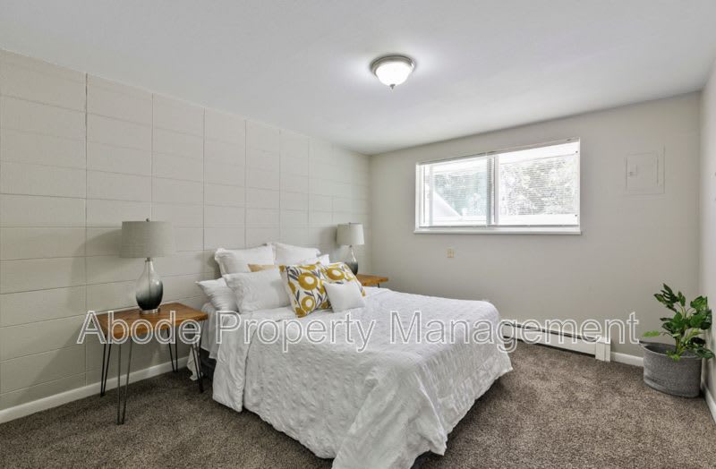 456 West 10th Street – photo 5
