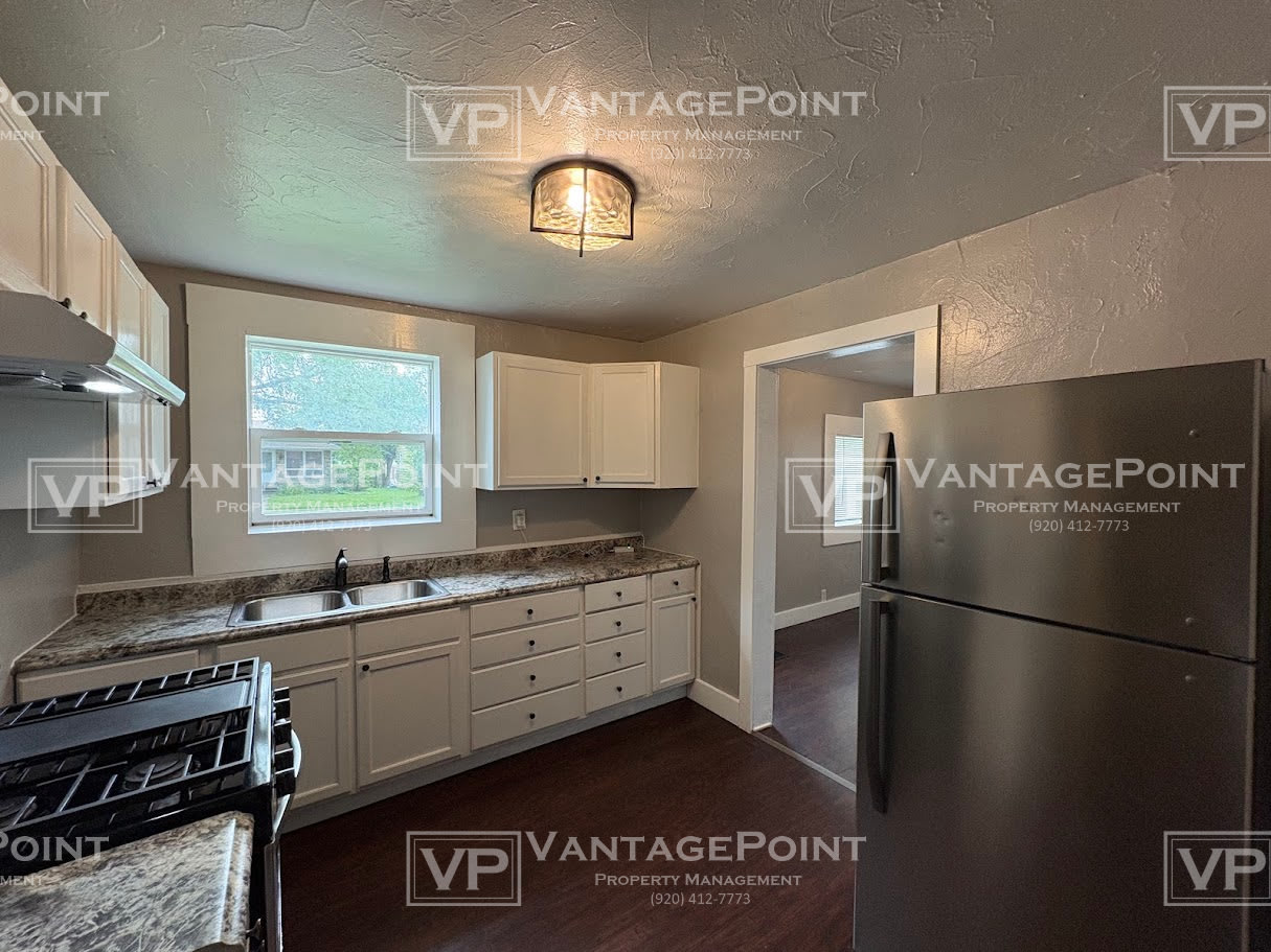 1219 Marshall Avenue – photo 4