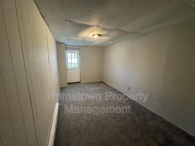 663 East Market Street – photo 4